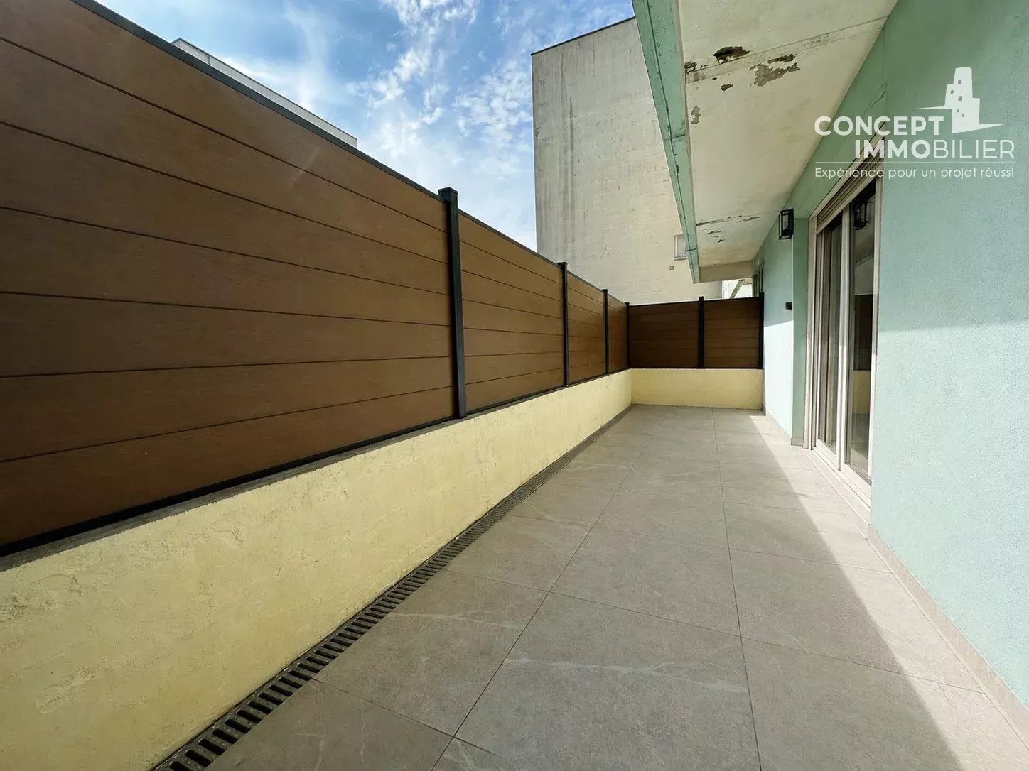 FLORANGE – Appartement F3 avec terrasse, parking privatif et cave