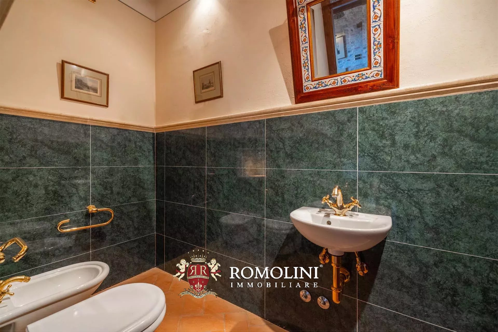 10 Bedroom Villa/Townhouse's Image 161