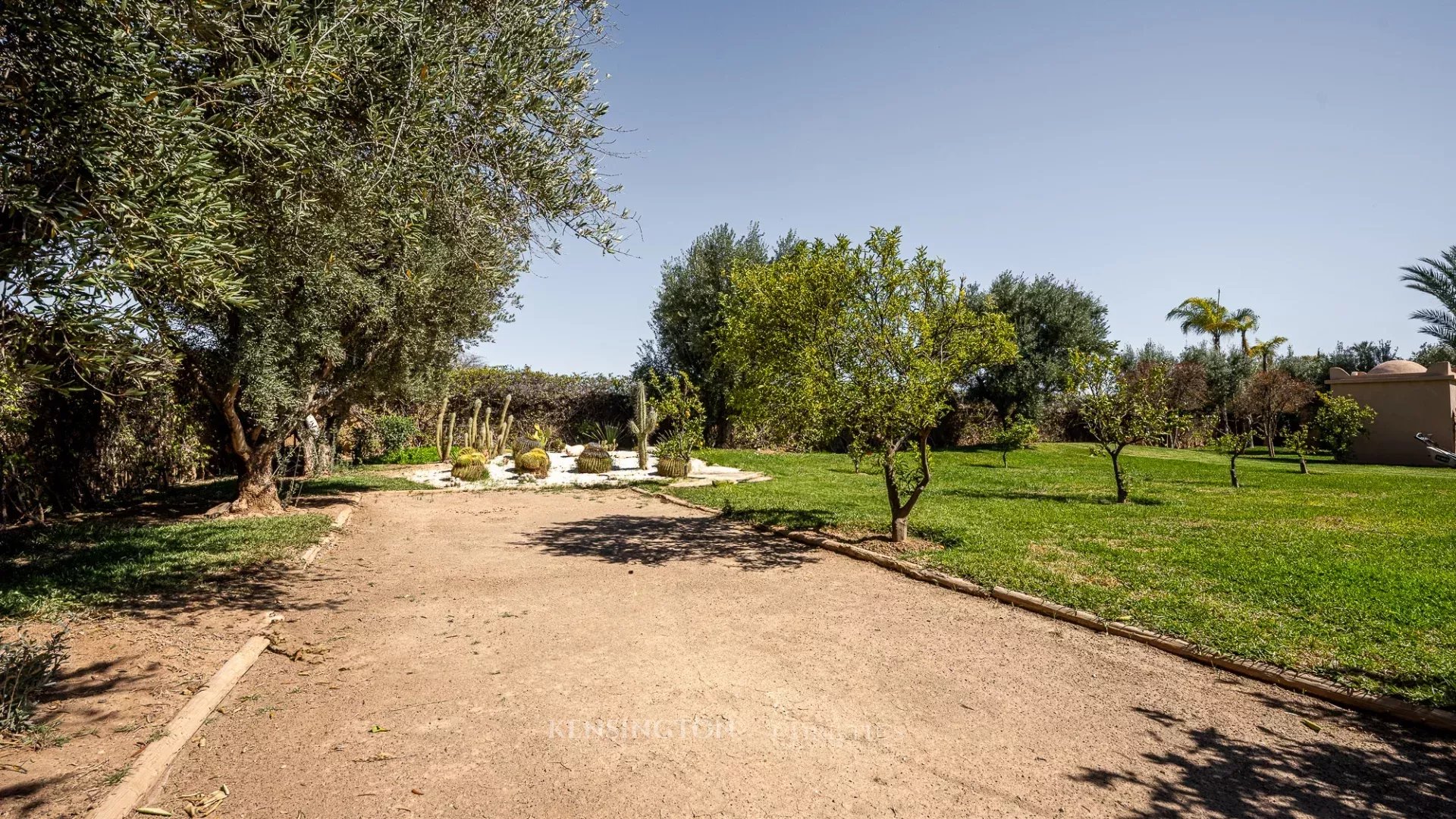 5 Bedroom Villa/Townhouse's Image 70