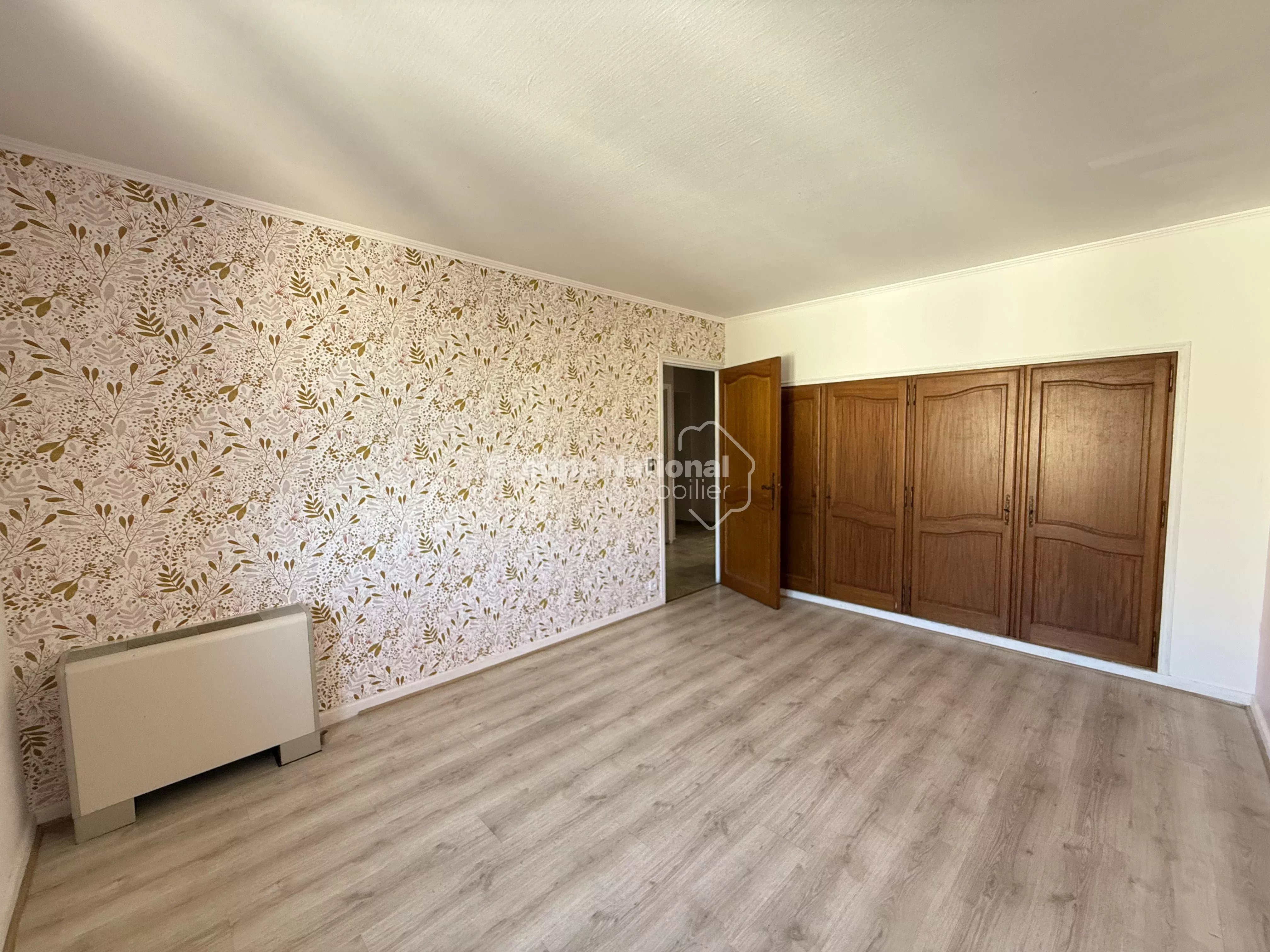 CHATEAURENARD - Maison 5 pièces 134,79 M²