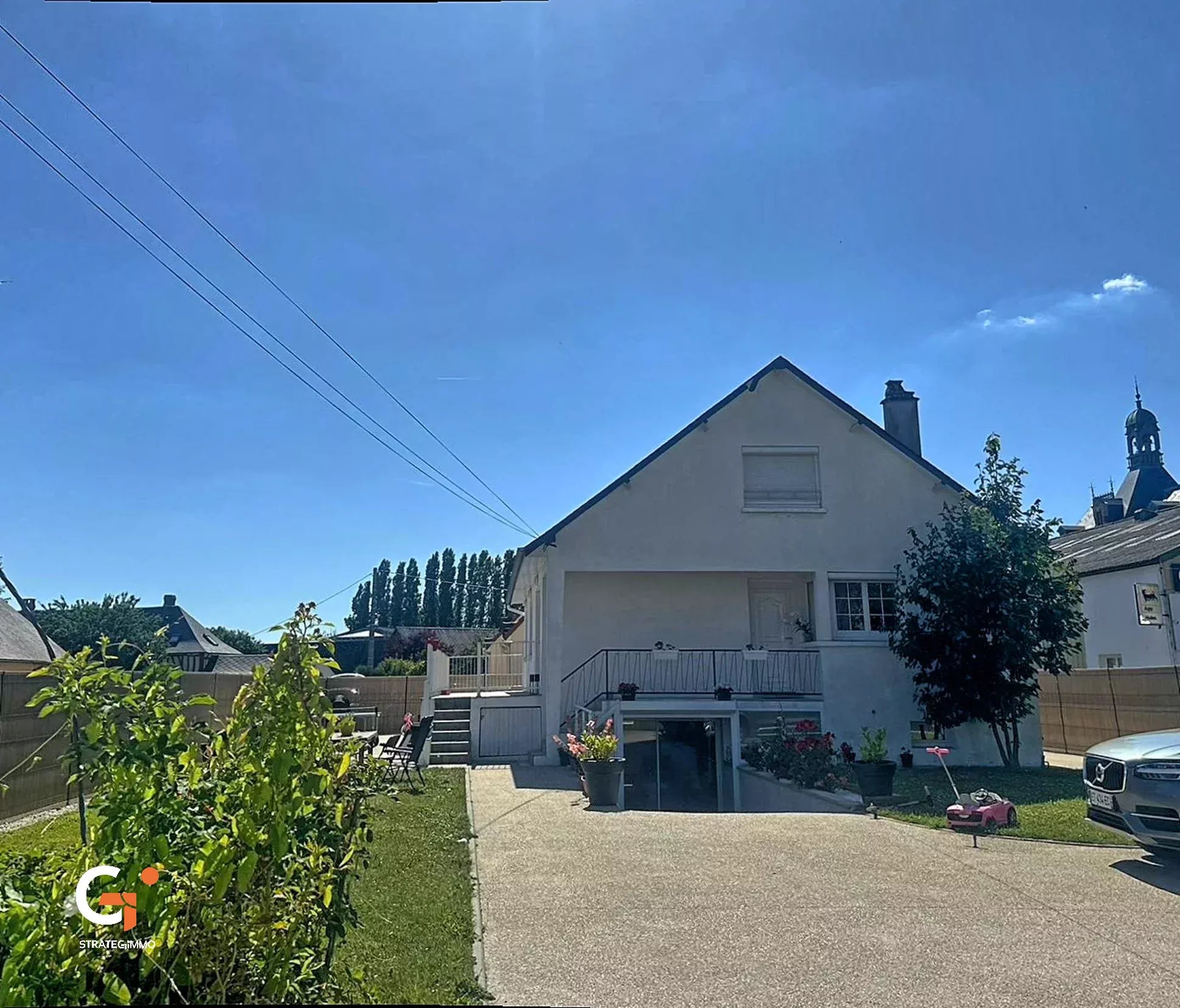 Maison 250 m² – Bourg-Achard centre