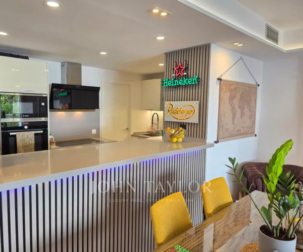 Renovated 3-bedroom townhouse for sale in Roca Llisa, Ibiza — photo 5