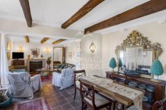 Roquebrune-Cap-Martin - Exceptional villa with panoramic sea view — photo 3 of 6
