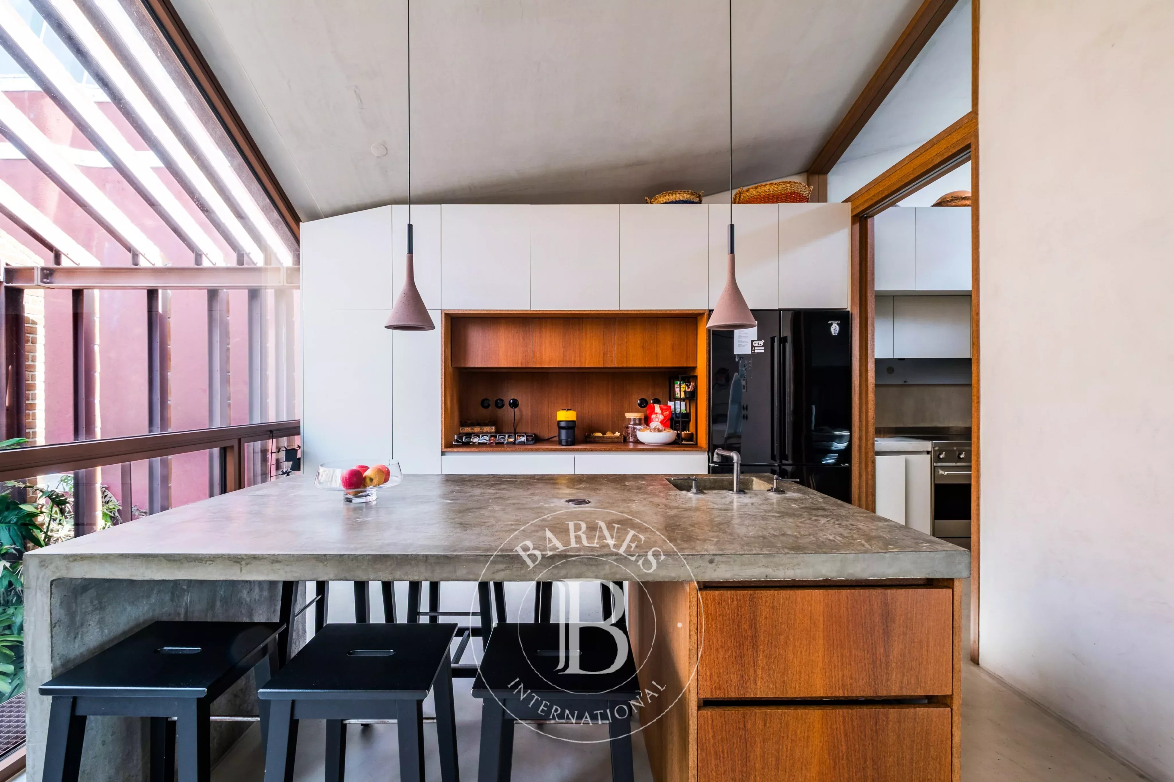 Maison contemporaine avec vue sur le fleuve