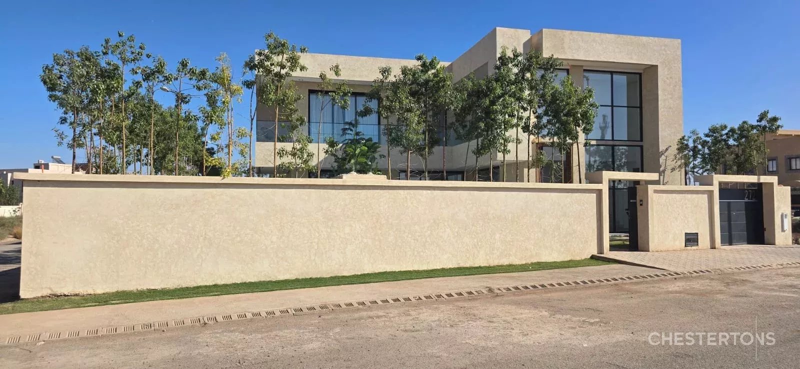 Image of Villa - 5 Bedrooms for Sale in Marrakech-Ménara-Marrakech-Morocco, Image 3