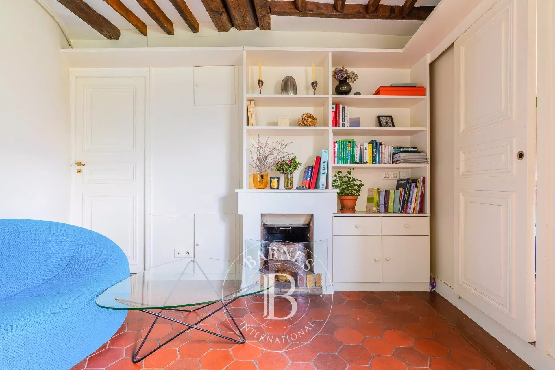 Daire Paris 4ème - picture 10