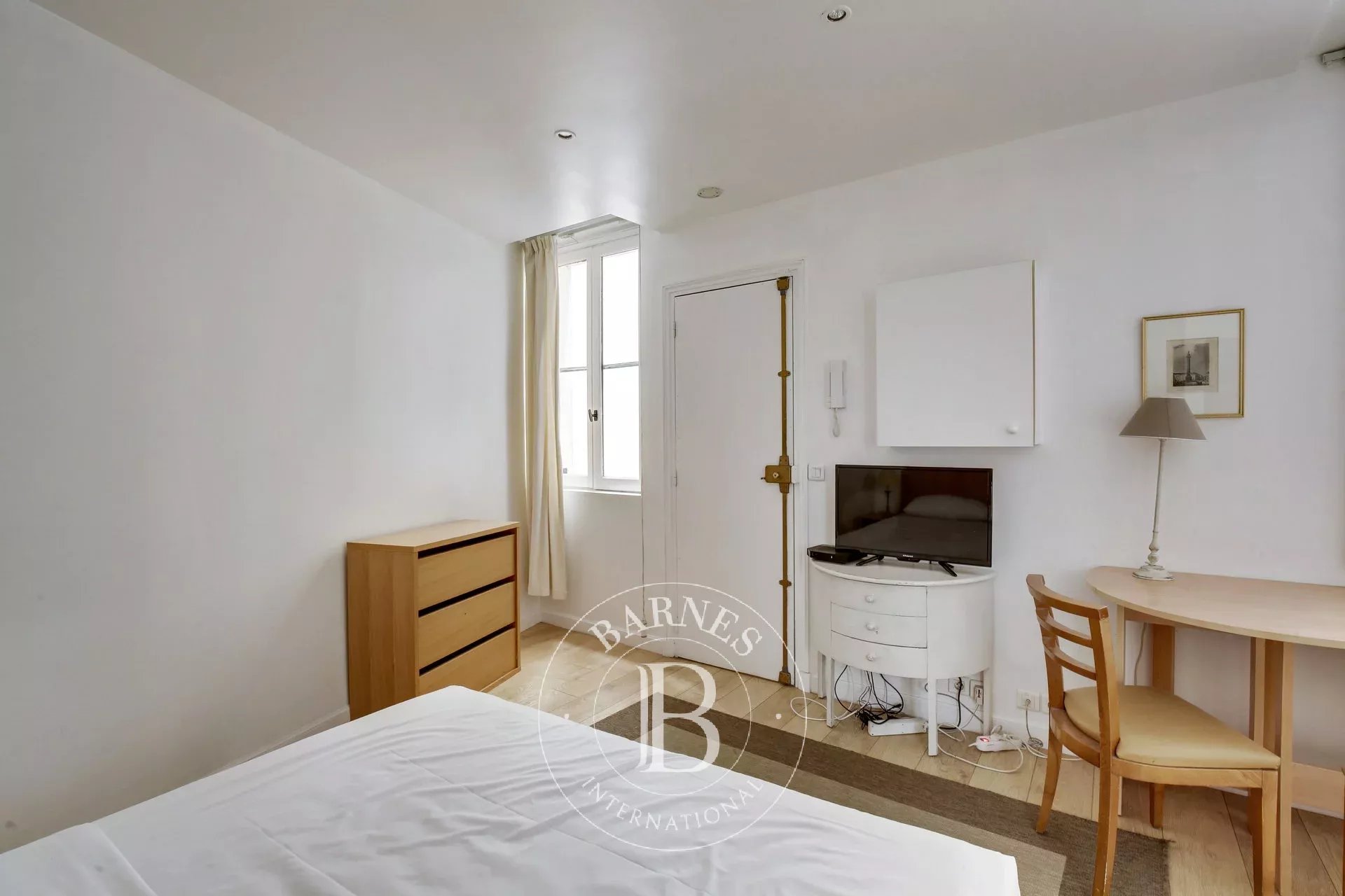 Daire Paris 6ème - picture 5