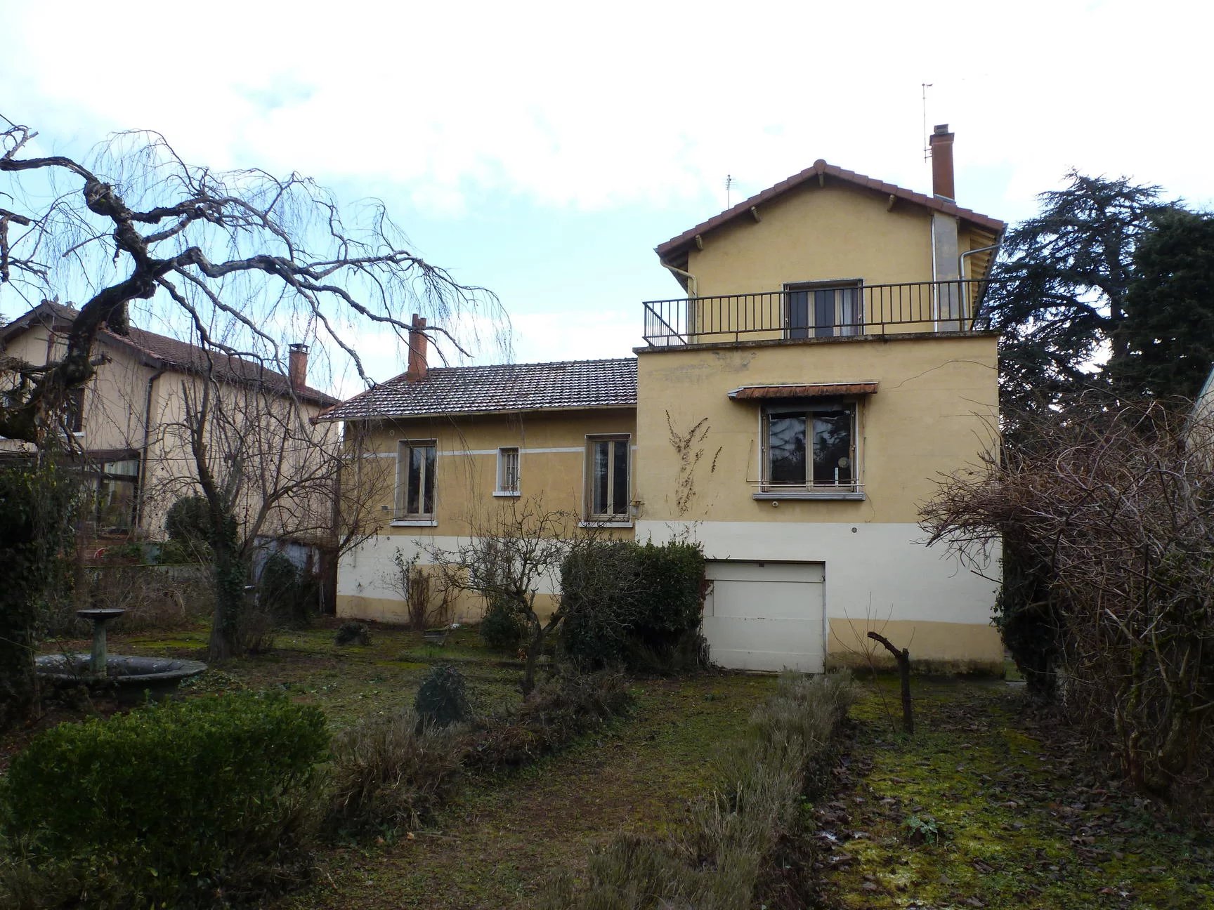 MAISON 140M² CENTRE TASSIN  terrain 816m²