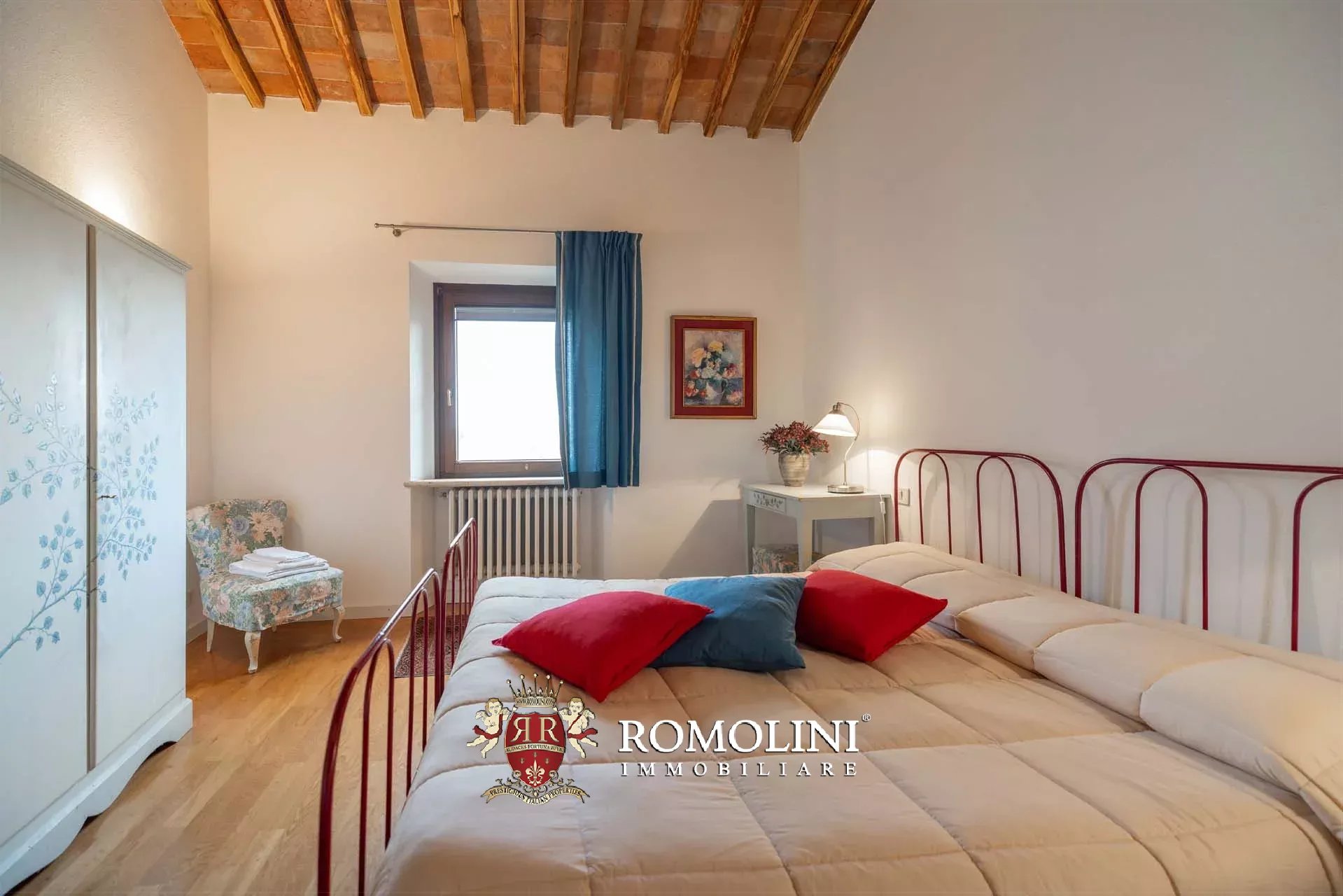 70 Bedroom Chateau's Image 124