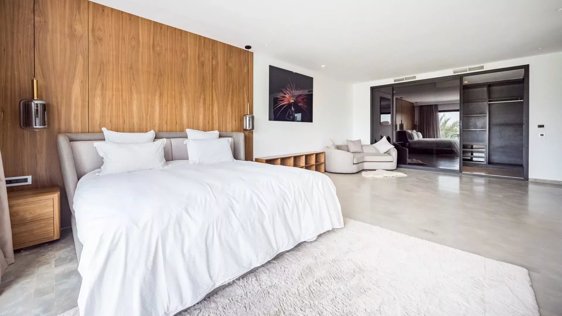 6 Bedroom Villa/Townhouse's Image 33