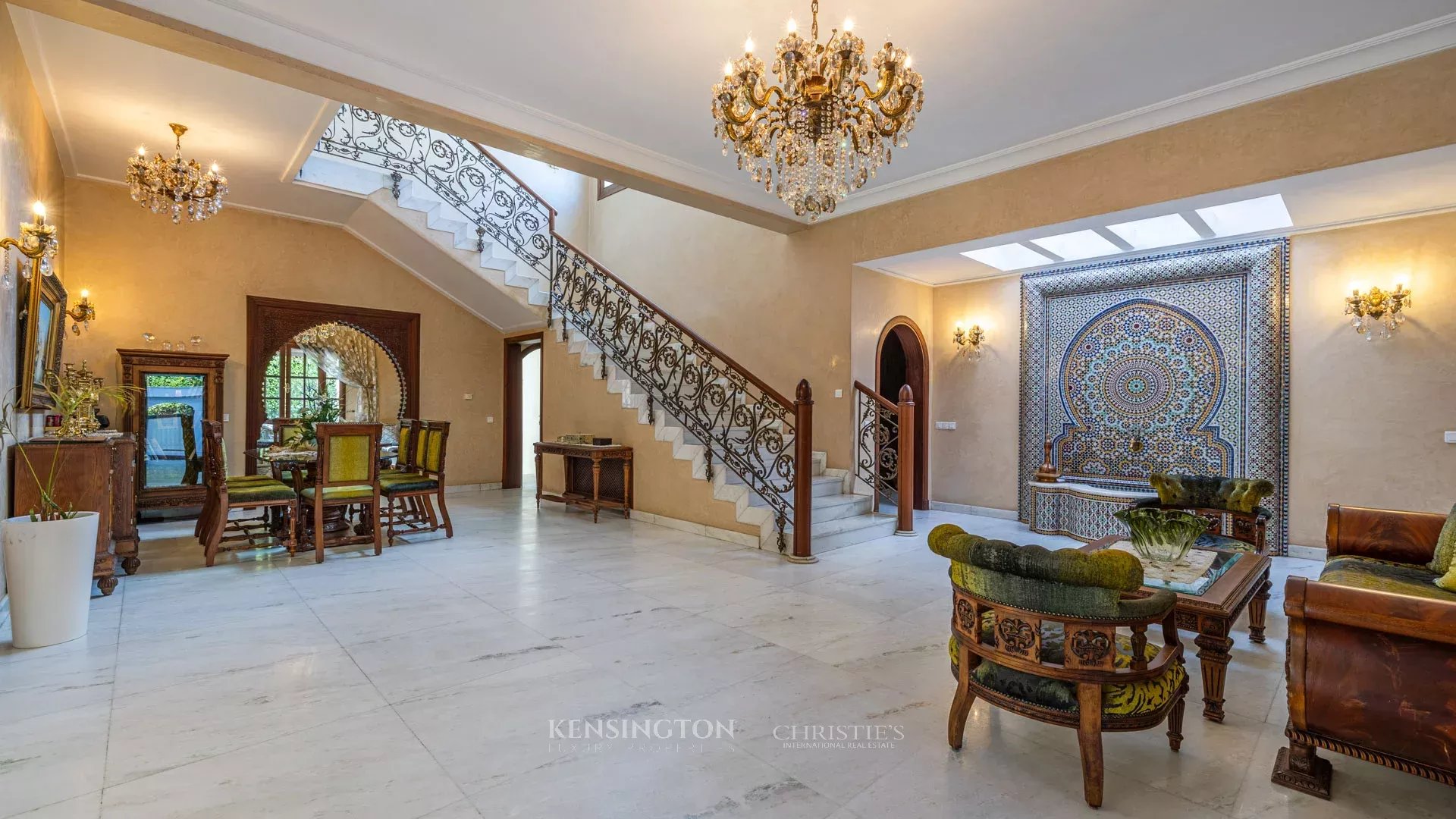 4 Bedroom Villa/Townhouse's Image 6