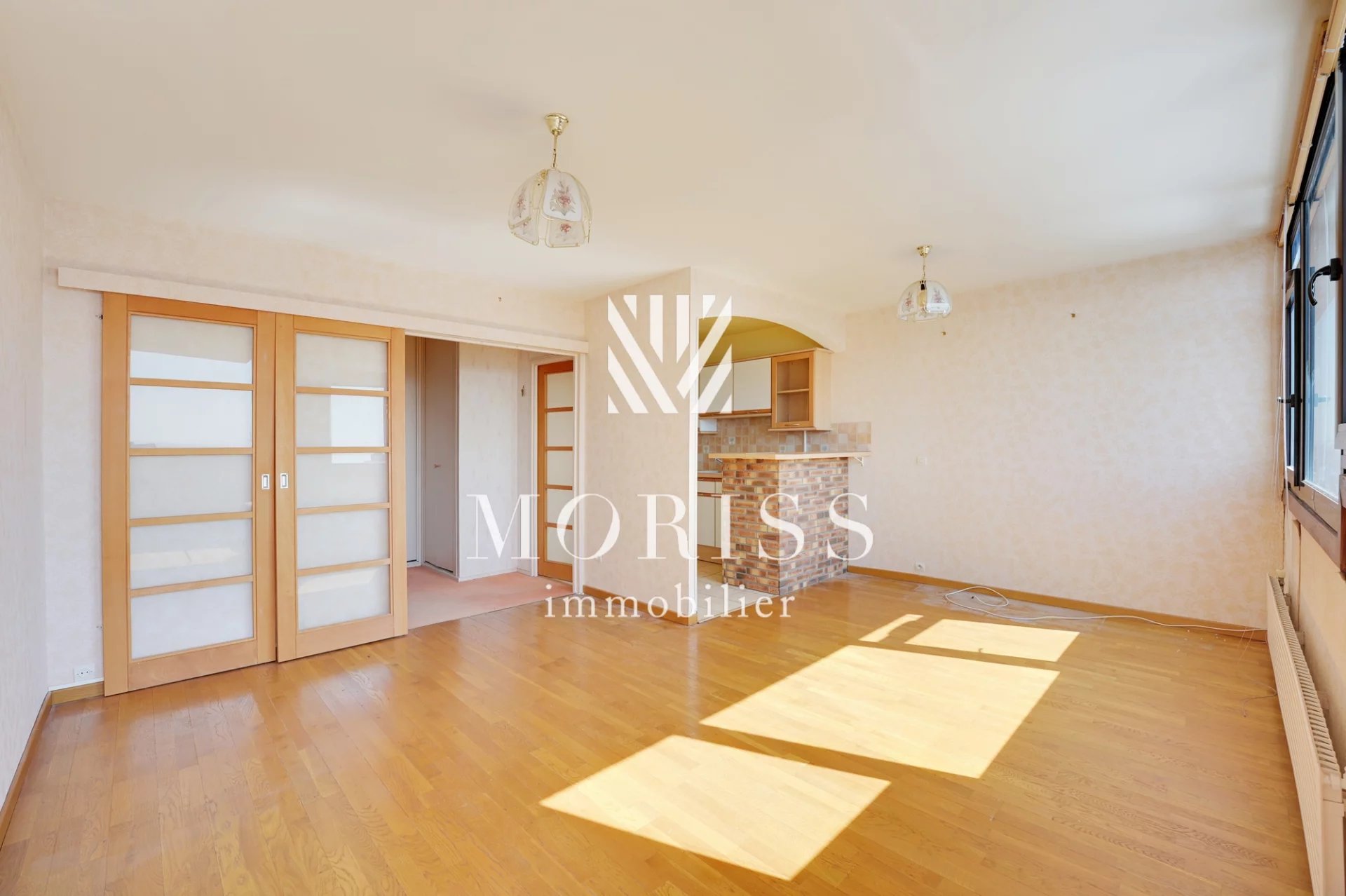 Appartement avec parking - 70m2 - 3 pièces - 75013 Paris - Image Array