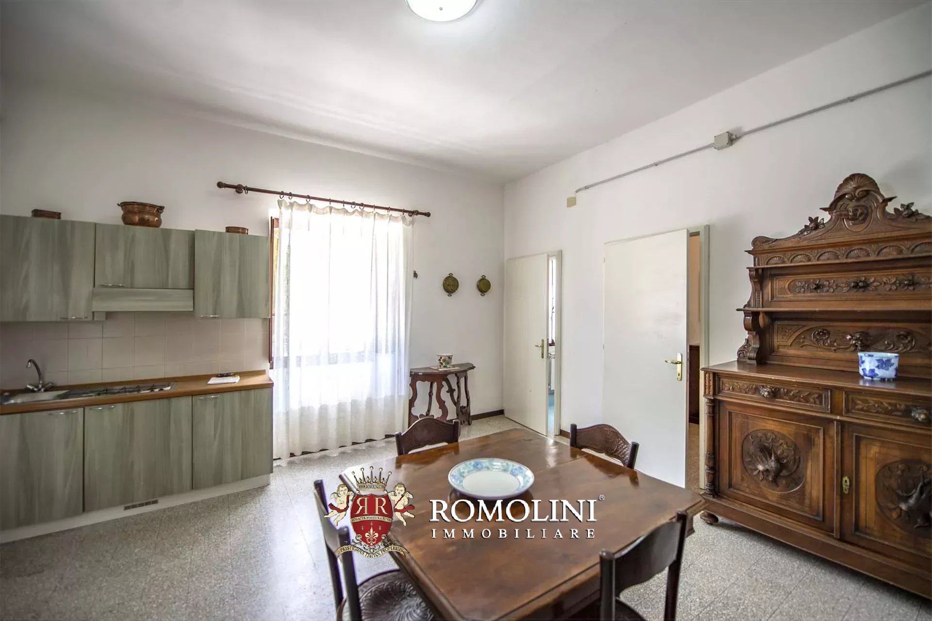 33 Bedroom Villa/Townhouse's Image 55