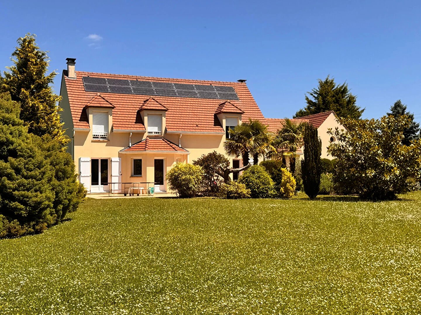 Maison Saint Nom La Breteche 8 pièce(s) 225 m2