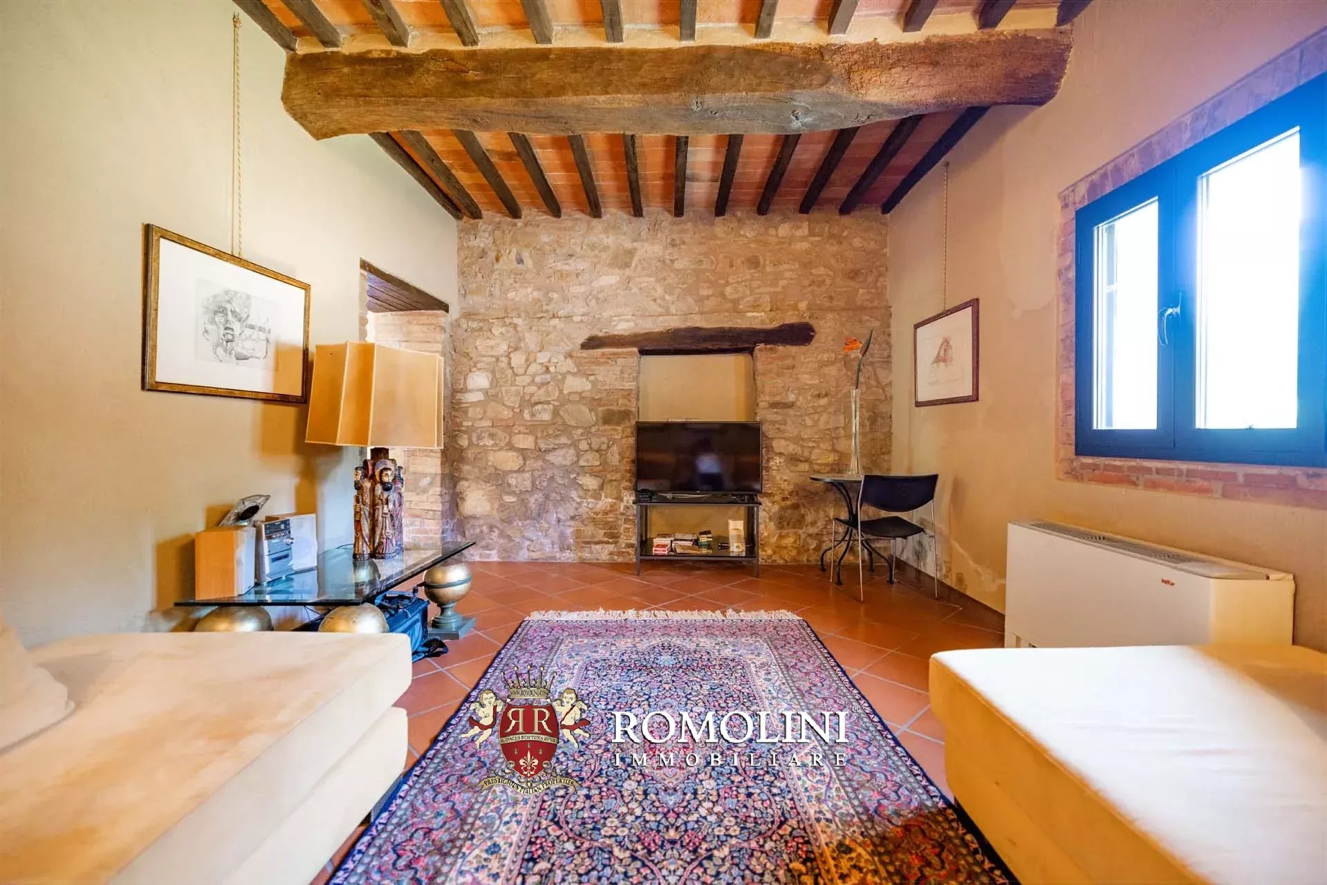 10 Bedroom Villa/Townhouse's Image 42
