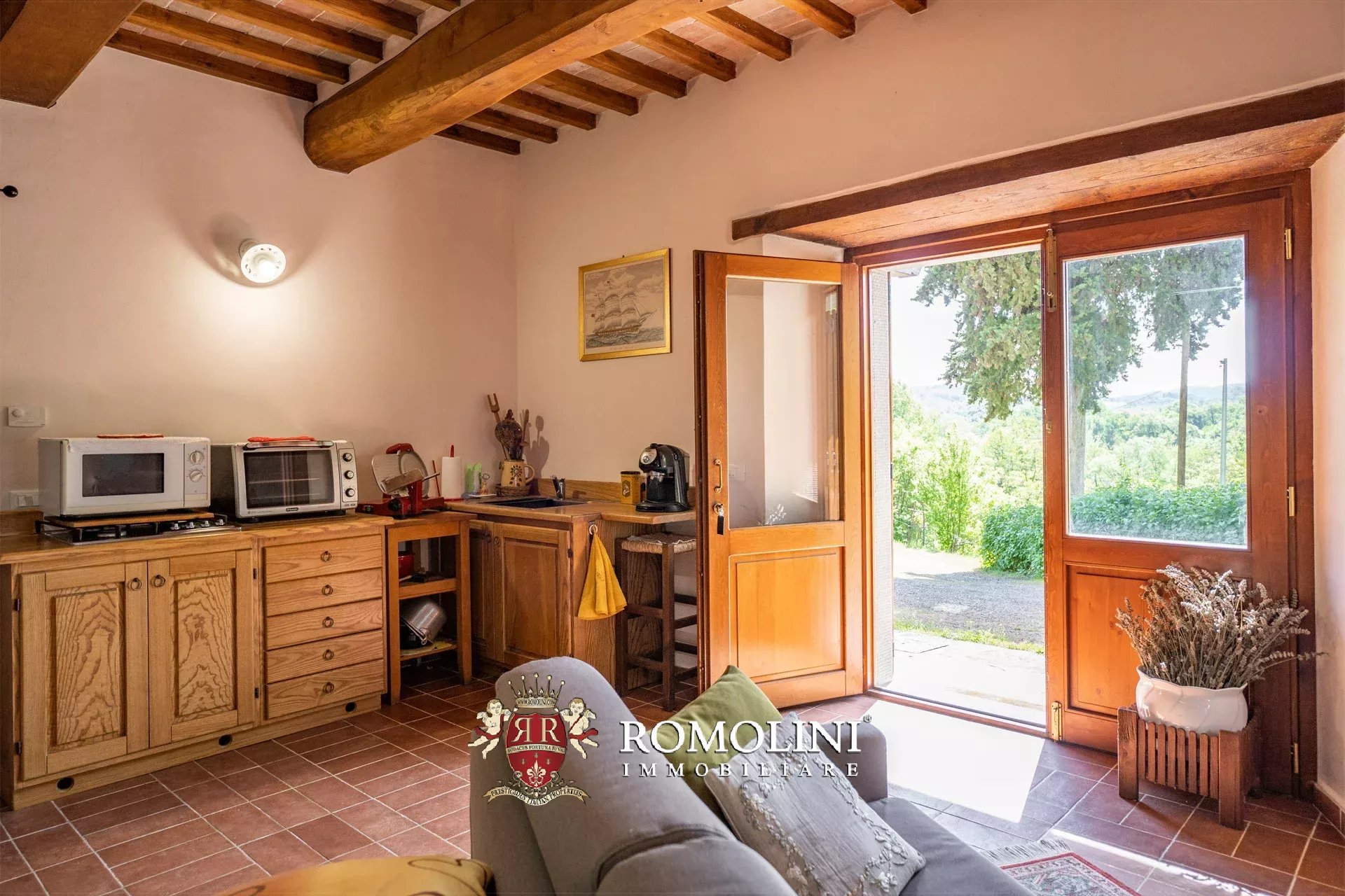 6 Bedroom Villa/Townhouse's Image 85