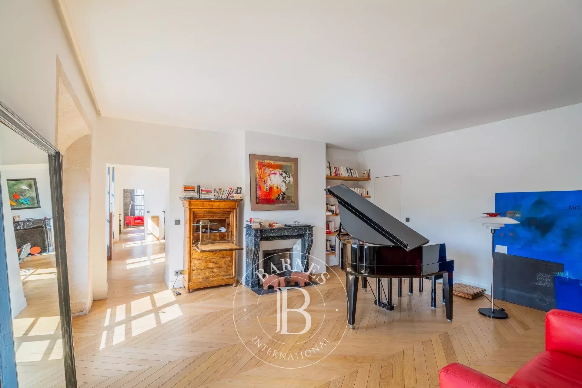 Daire Paris 4ème - picture 9