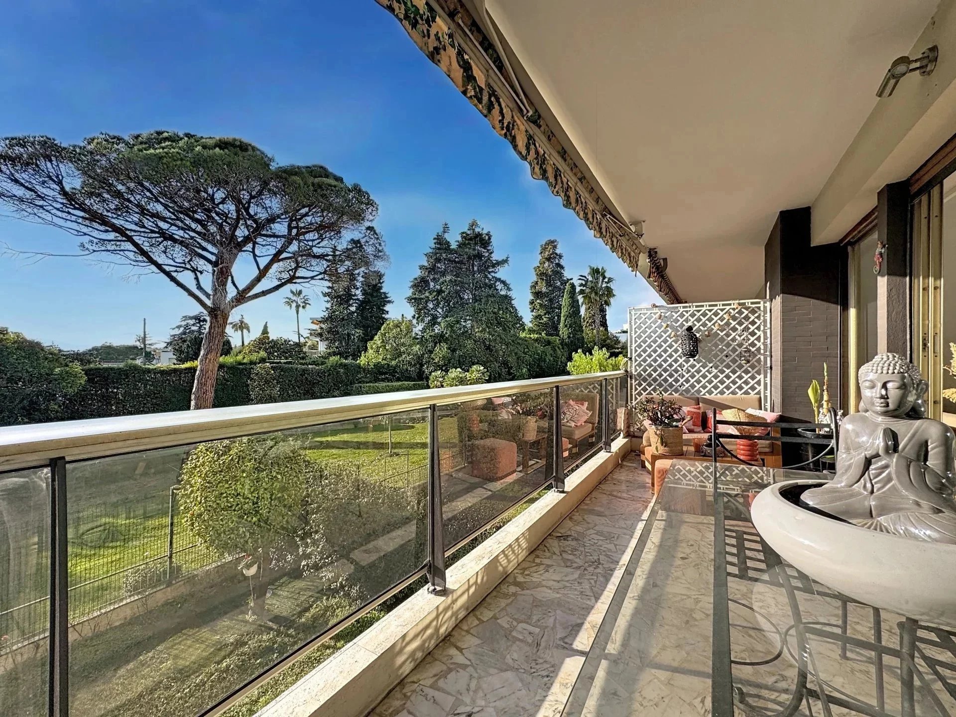 Cannes Bénéfiat - Appartement 4 pièces 109m², terrasses vue dégagée parc, garage