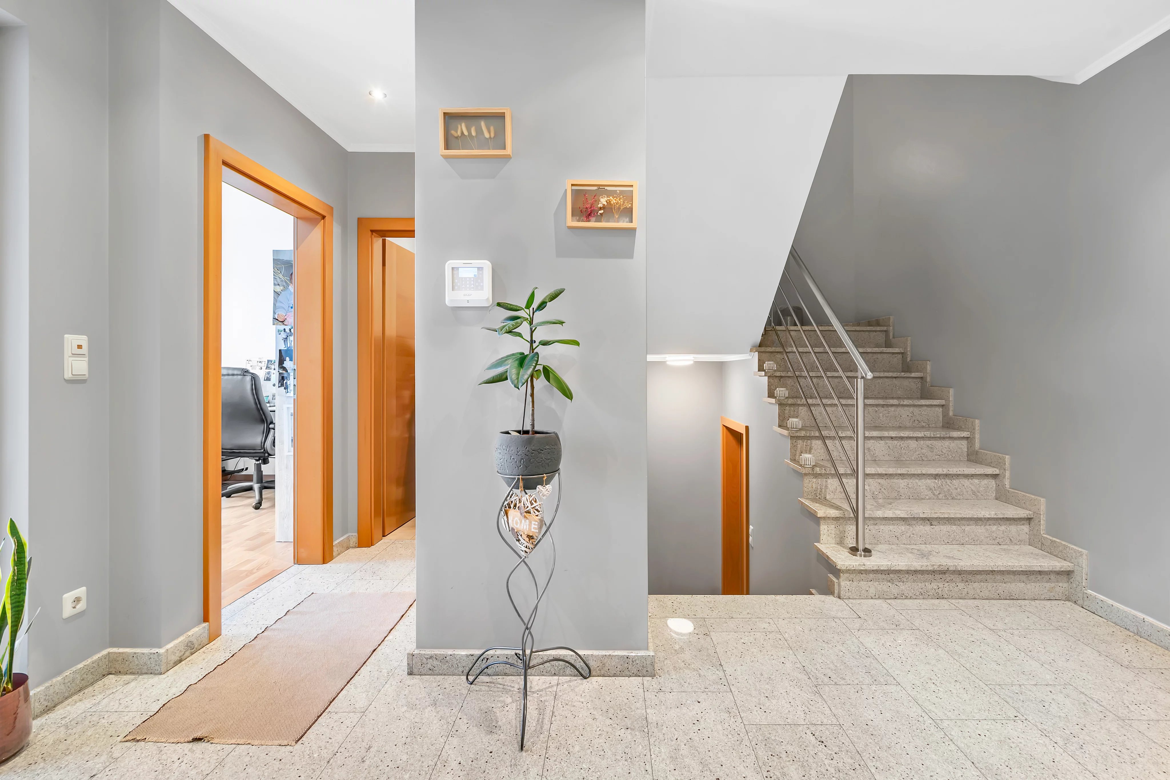 gallery