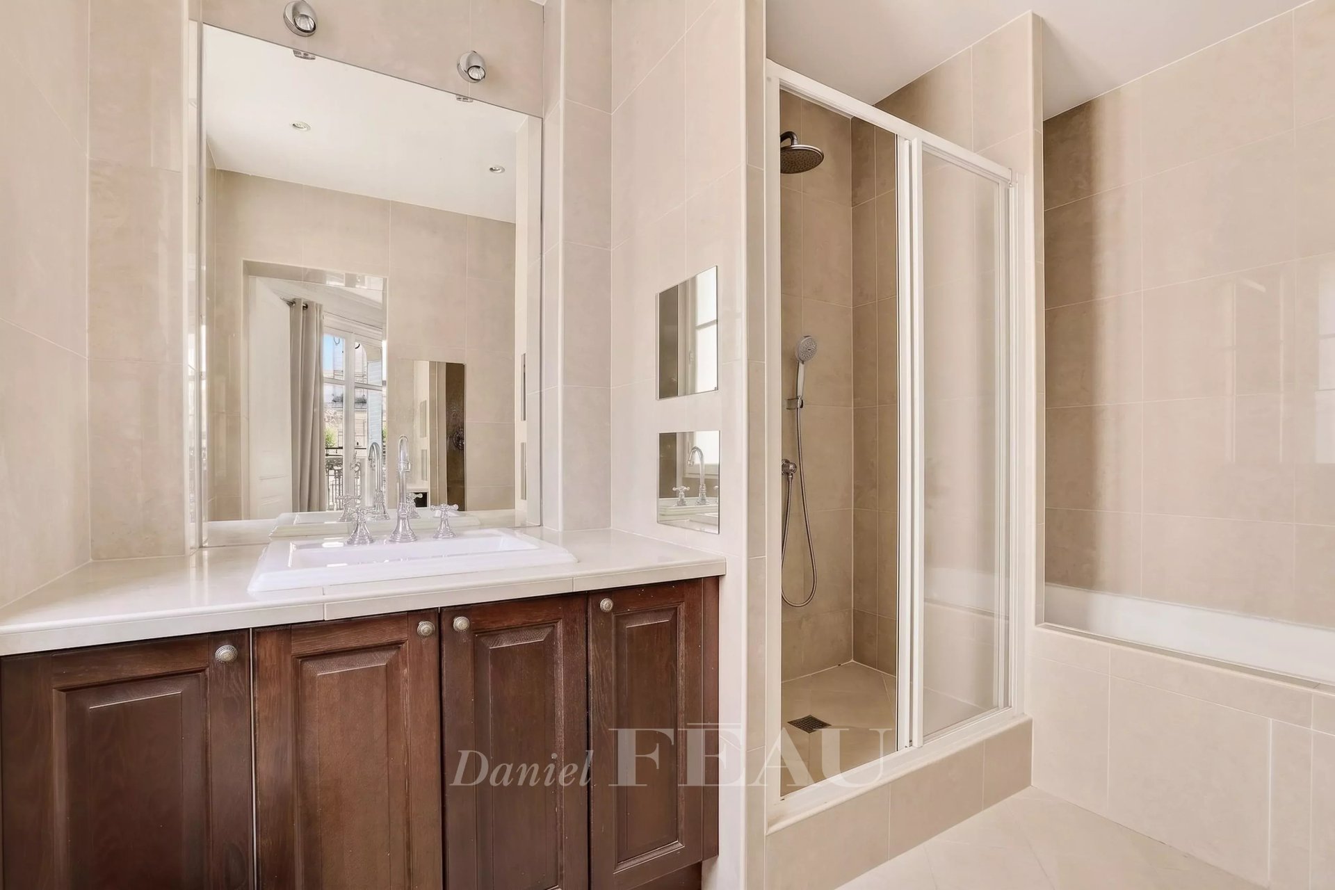 4 Bedroom Apartment/Flat's Image 11