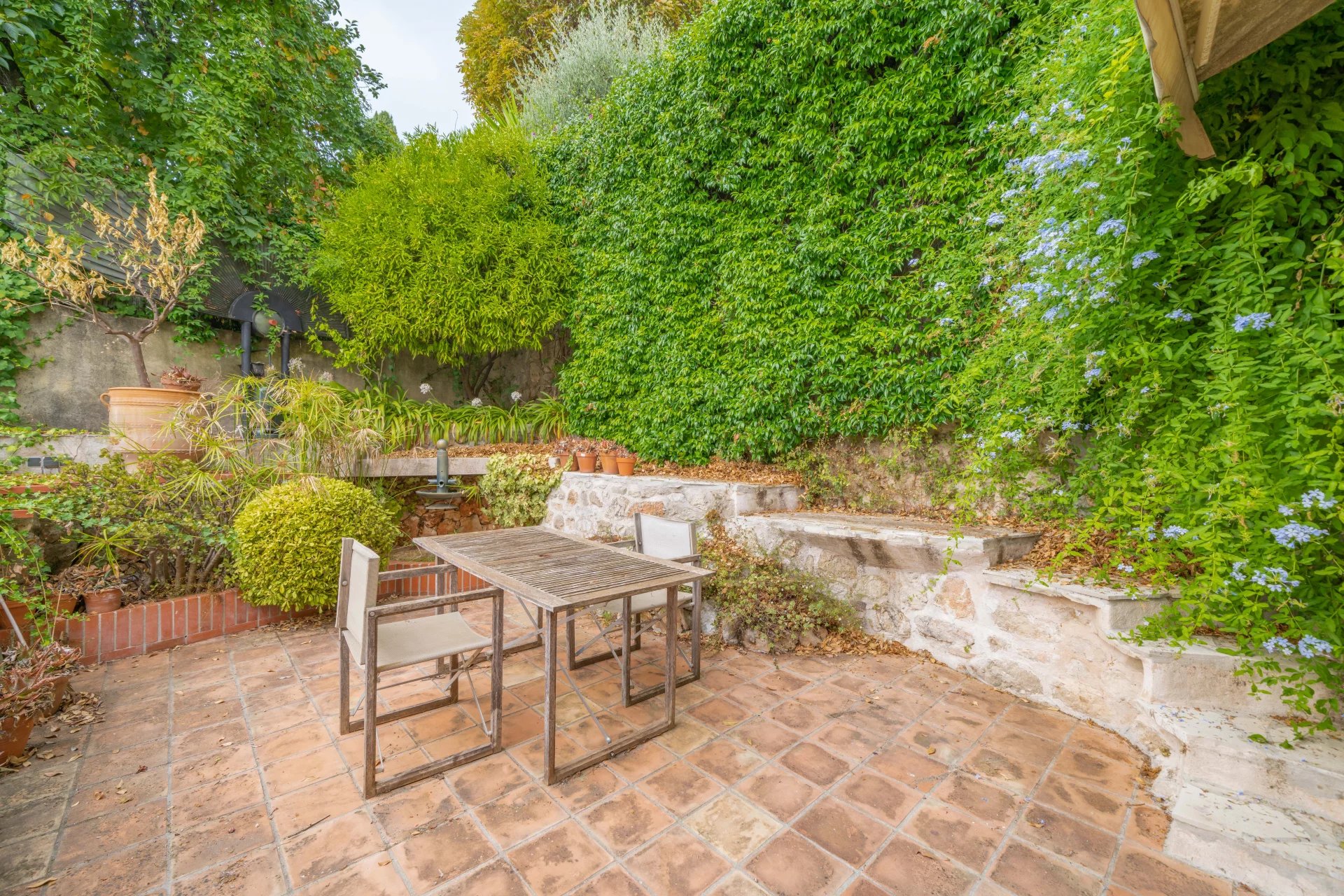 Saint Jeannet - charmante maison de village avec vue mer - picture 3