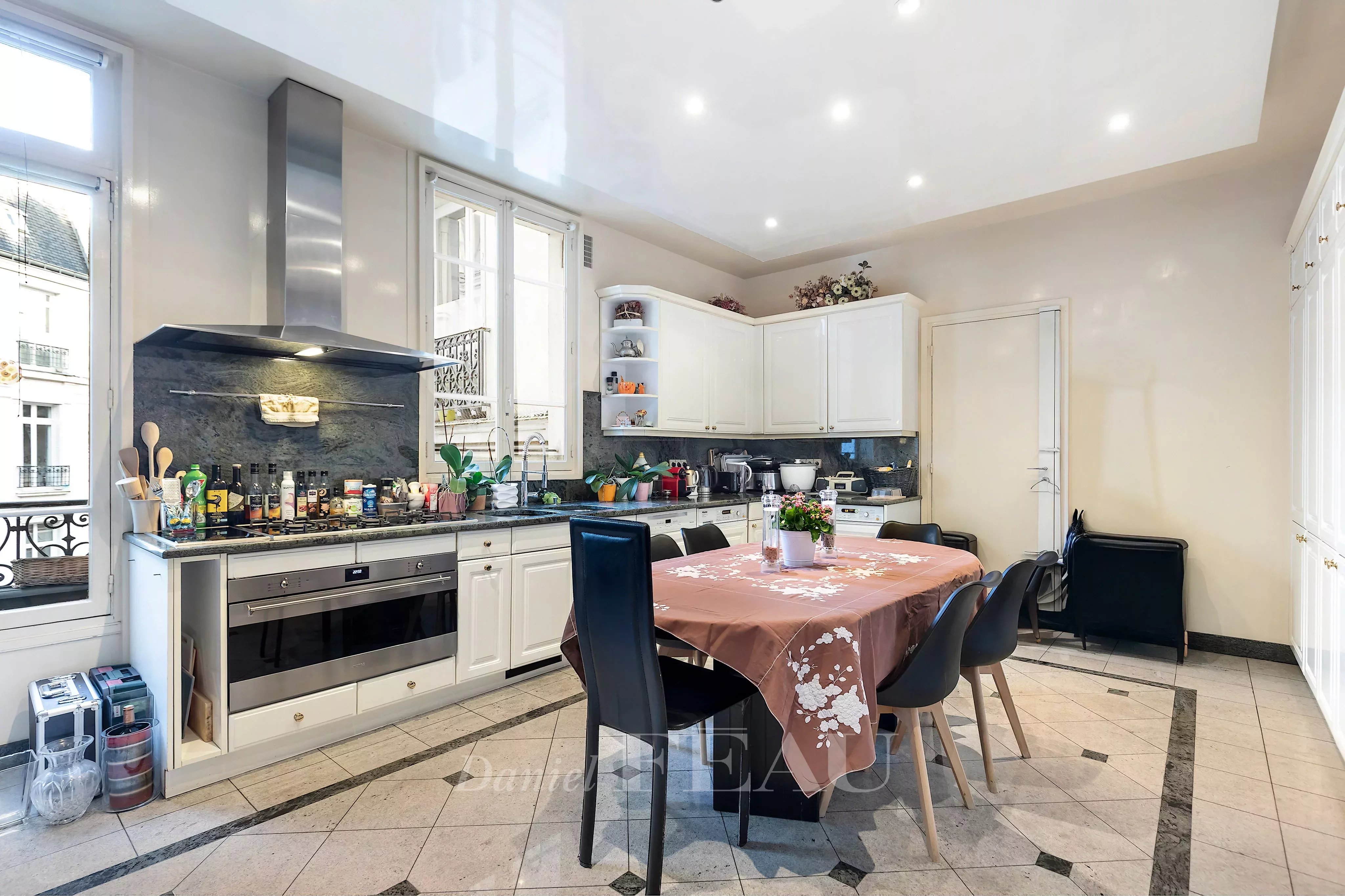 Rental Apartment Paris 16th