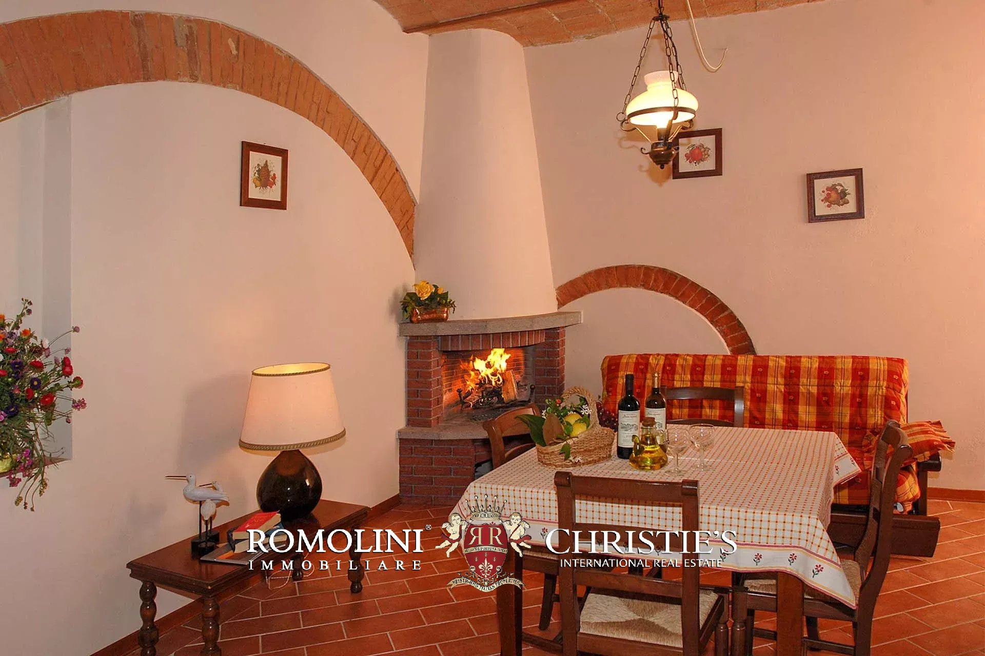 22 Bedroom Vineyard's Image 20
