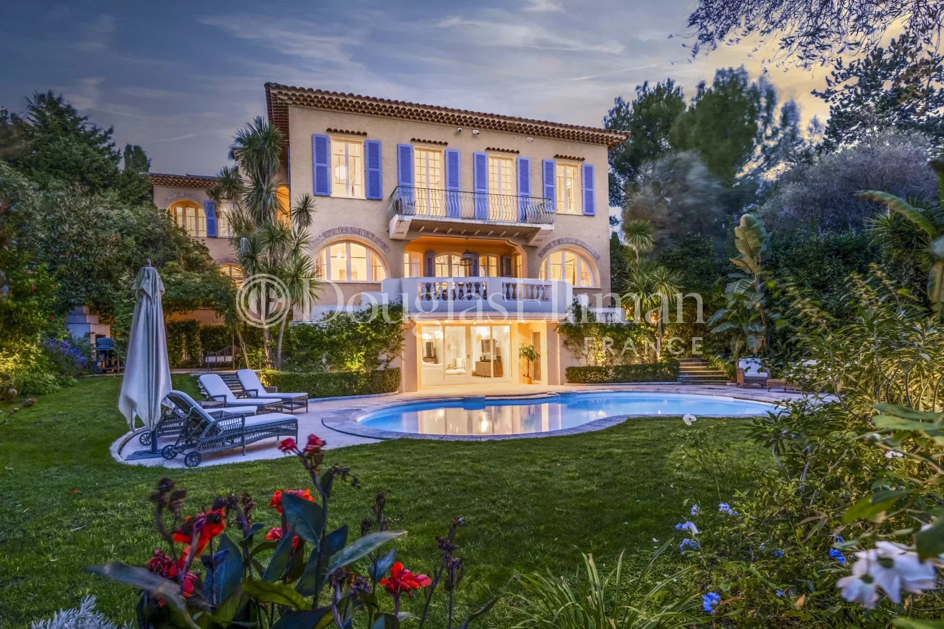 SAINT-JEAN-CAP-FERRAT — Une propriété d’exception à deux pas de la plage - Image nᵒ3