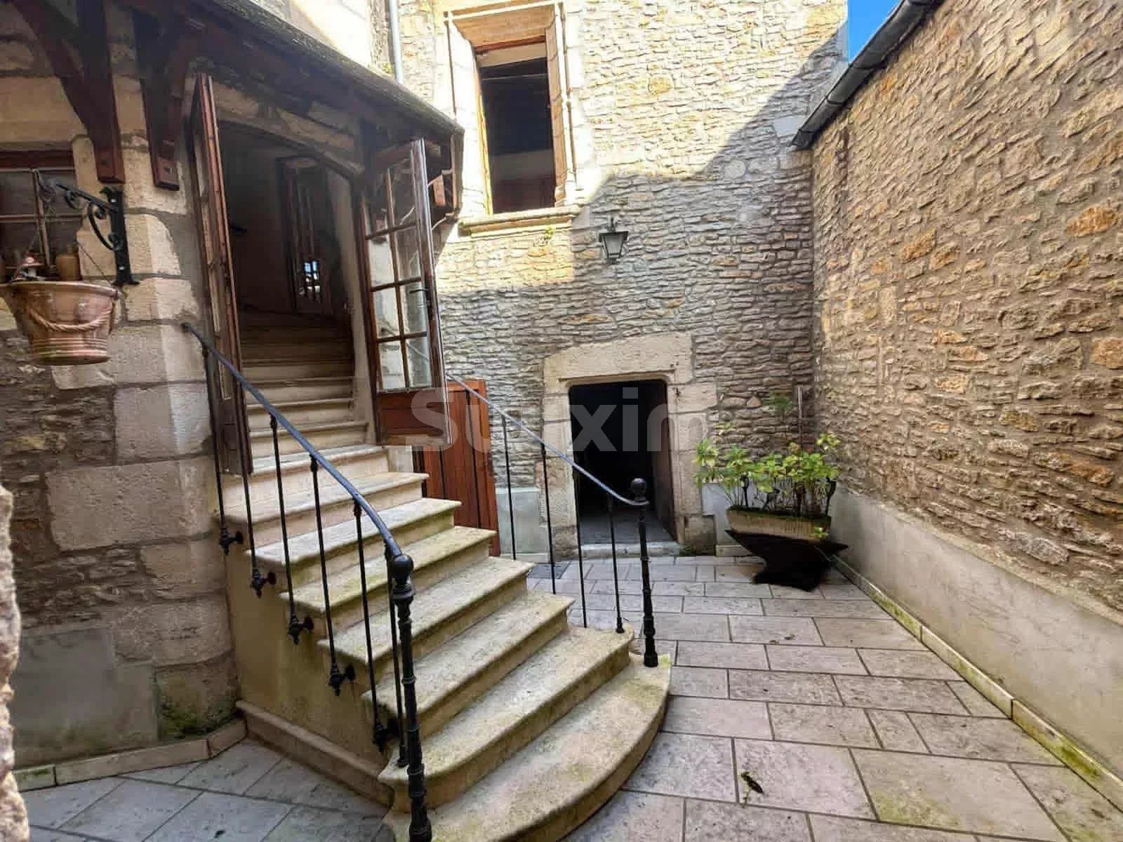 Agence immobilière de Swixim Avallon