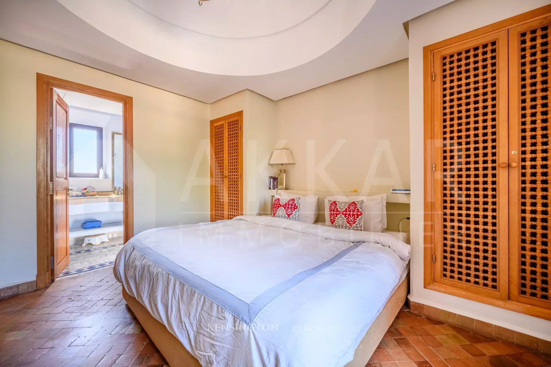 6 Bedroom Villa/Townhouse's Image 20