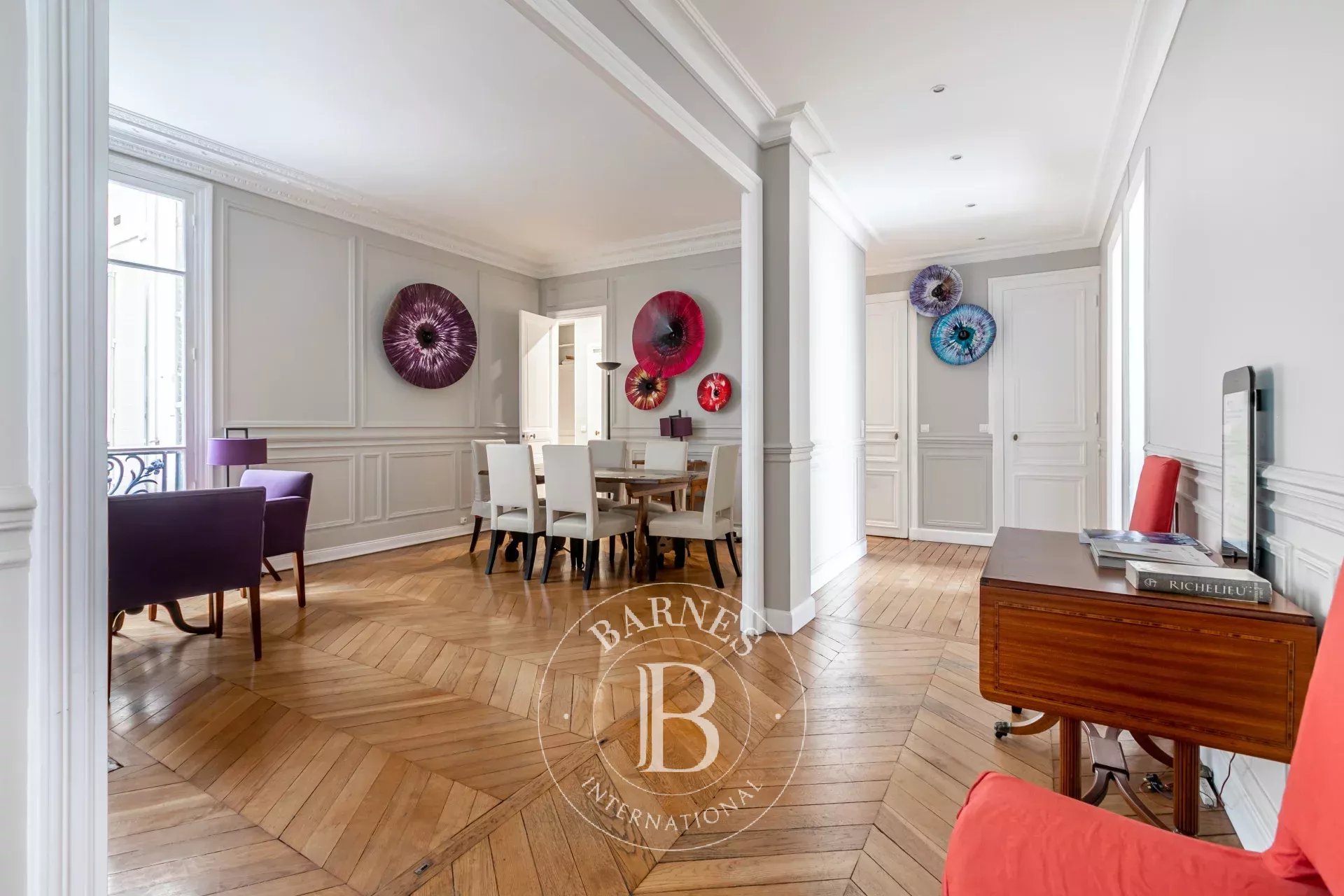 Sole Agent - Paris 17 - Pereire - Saint-Ferdinand - Family apartment - 3 bedrooms + 1 office