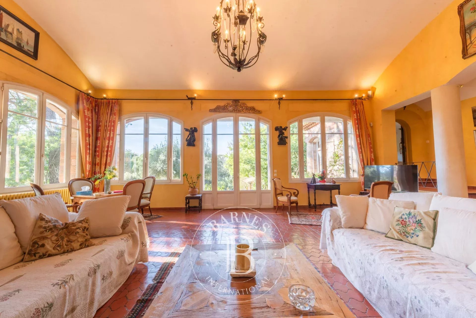 Villa Saint-Raphaël  -  ref 86728871 (picture 3)