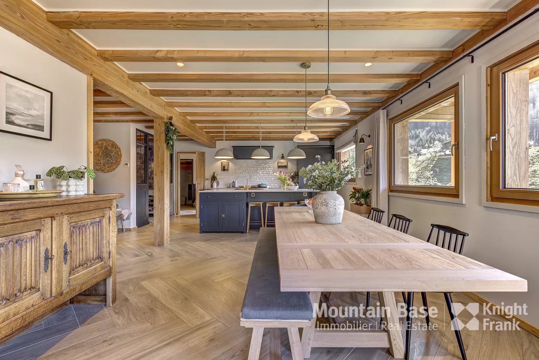 Photo of Fabulous 6 bedroom chalet, Montriond