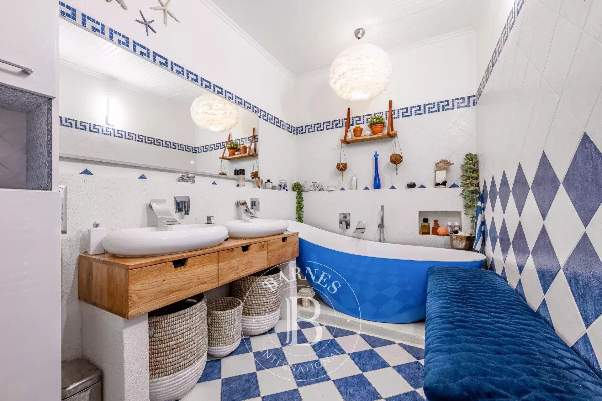 Daire Paris 4ème - picture 12