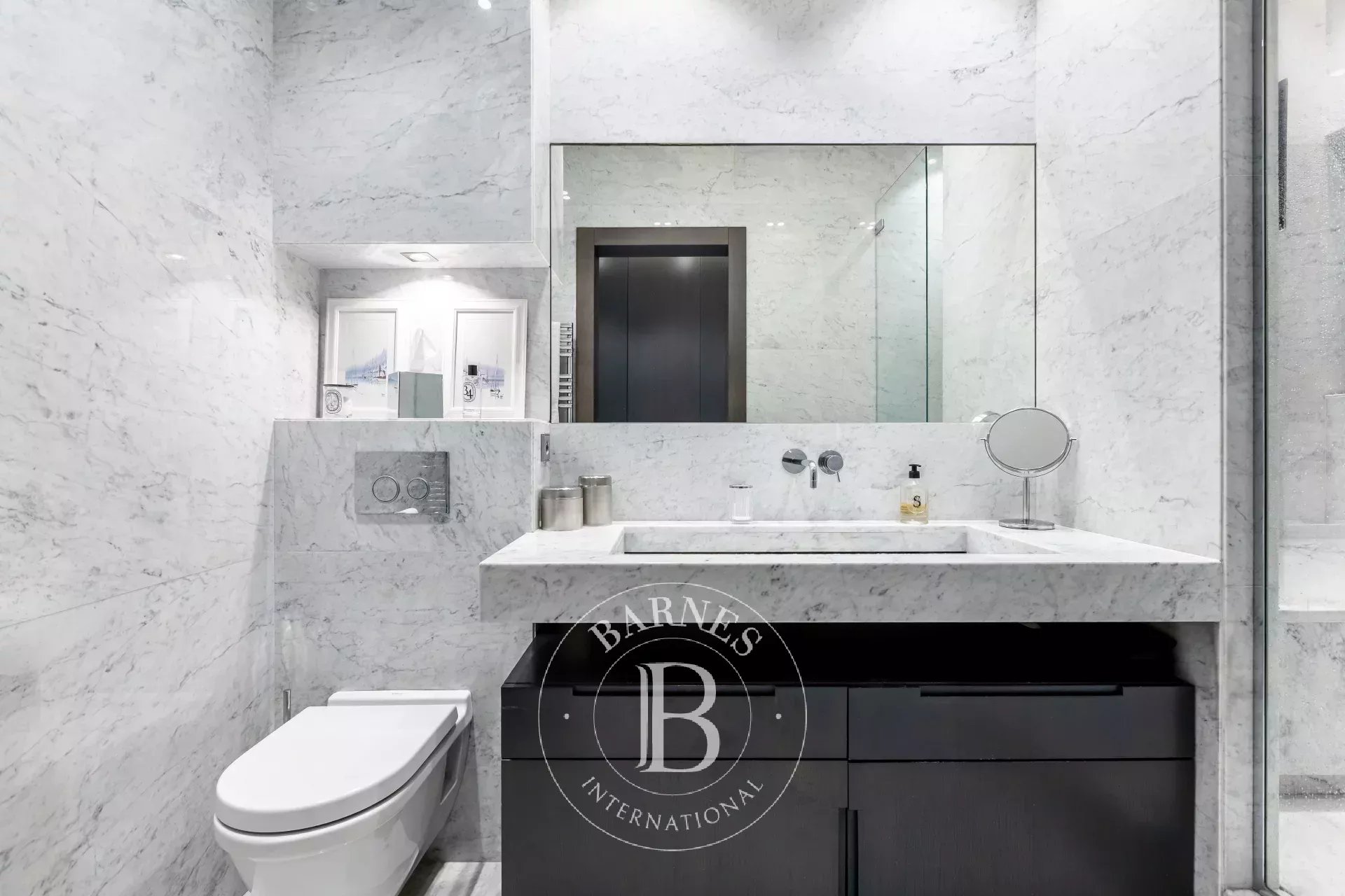 Daire Paris 8ème - picture 16