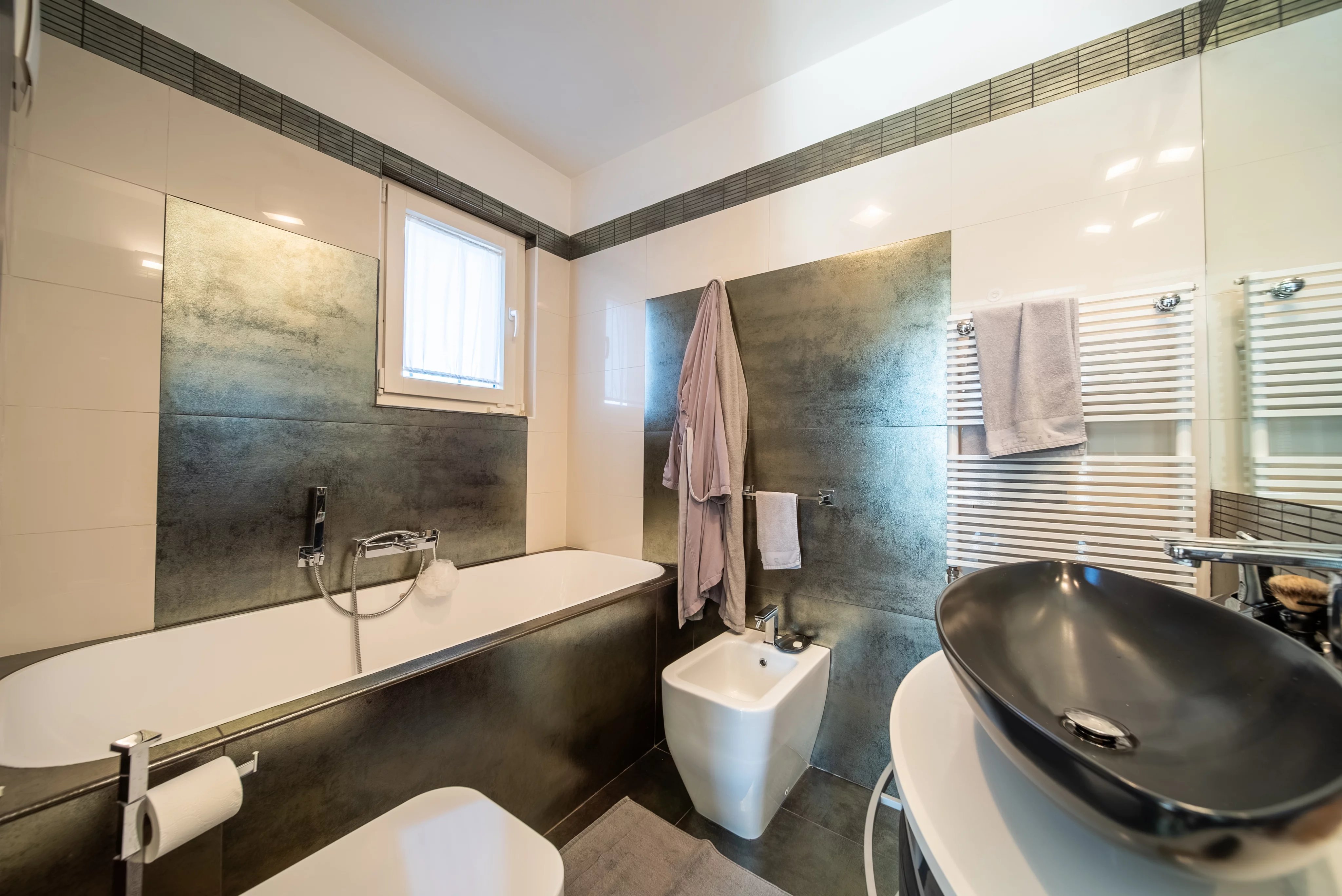 Villa de 330 m2 avec piscine et beau terrain