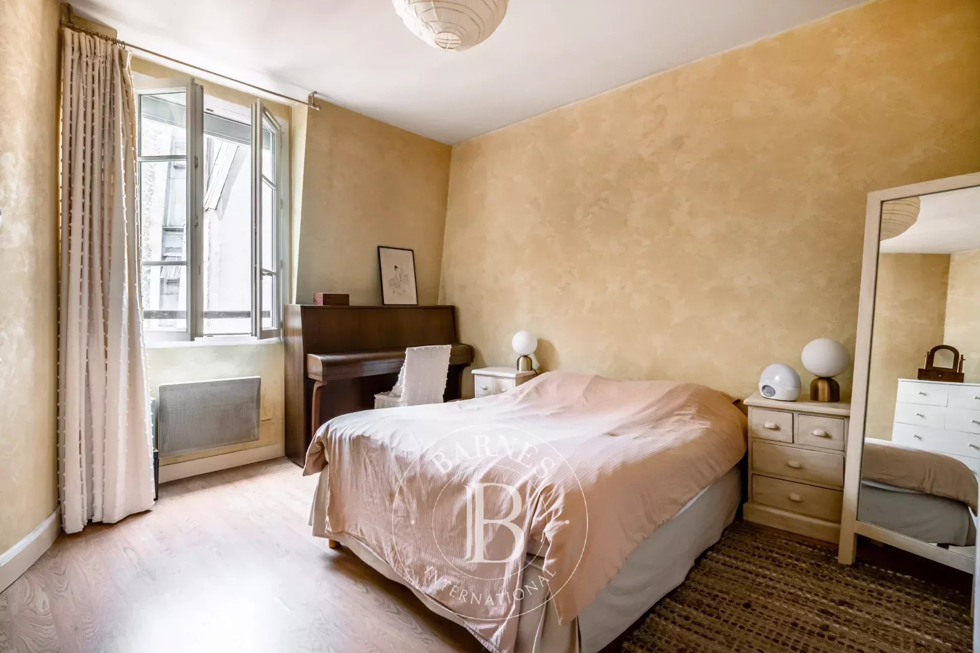 Daire Paris 3ème - picture 19