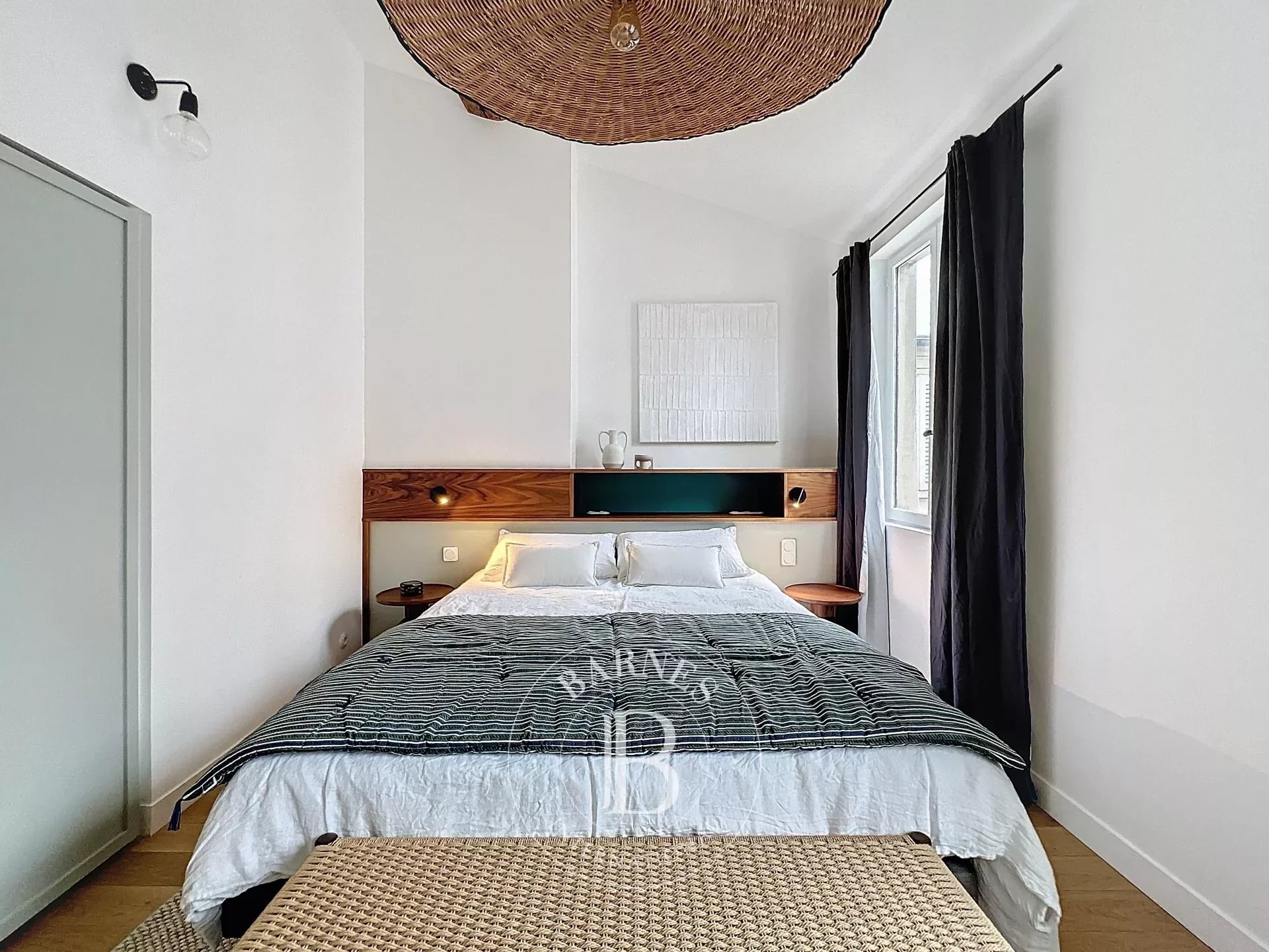 Daire Paris 4ème - picture 17