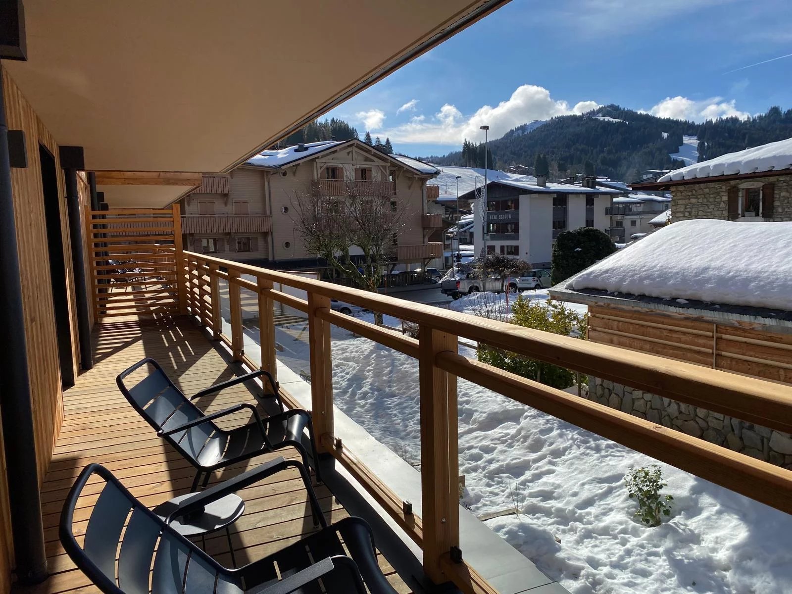 Photo of LES GETS - 3 bed apartment with a South-West facing terrace in Les Gets