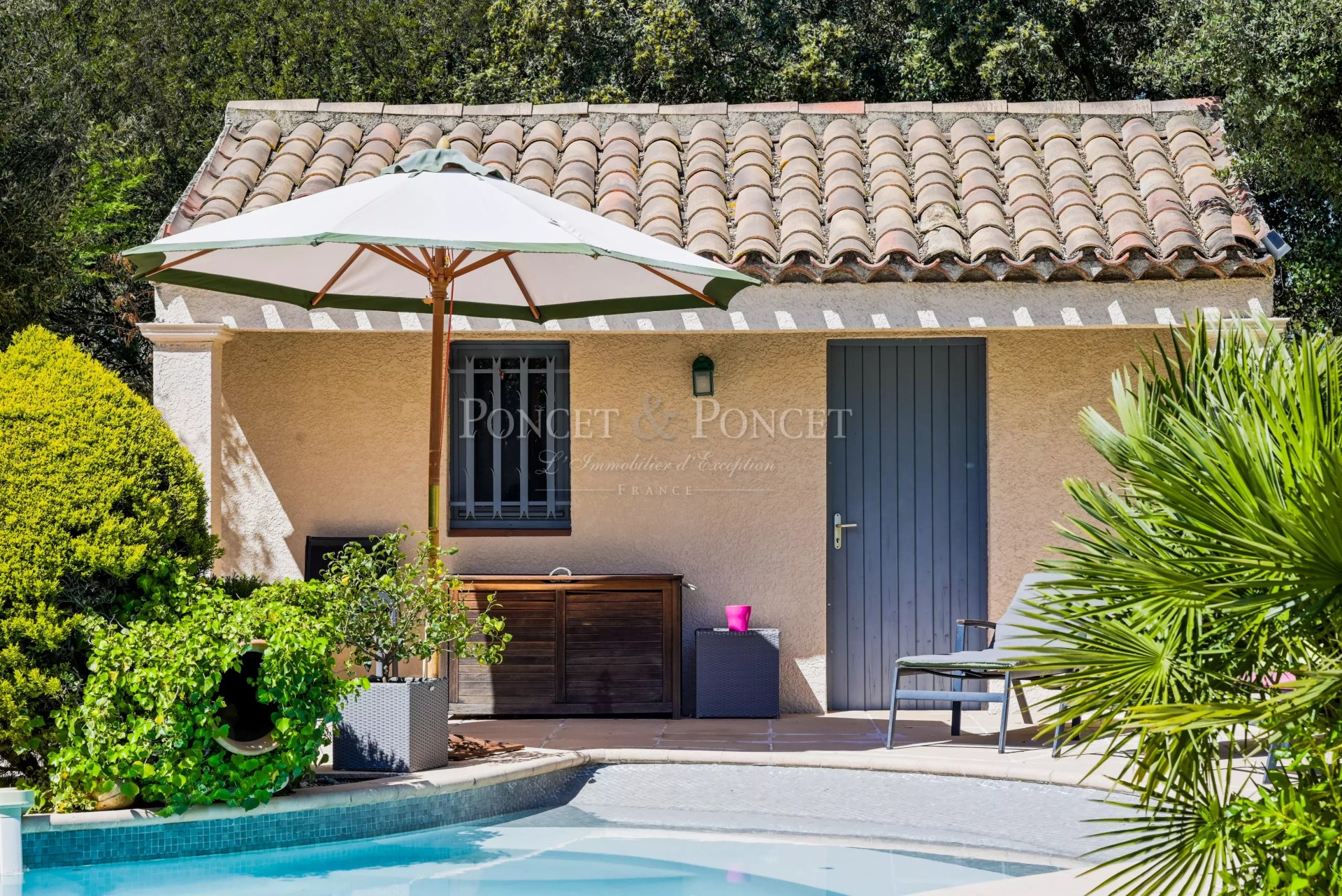 3 Bedroom Villa/Townhouse's Image 6