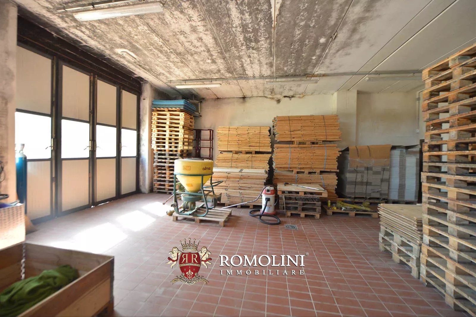 20 Bedroom Vineyard's Image 71