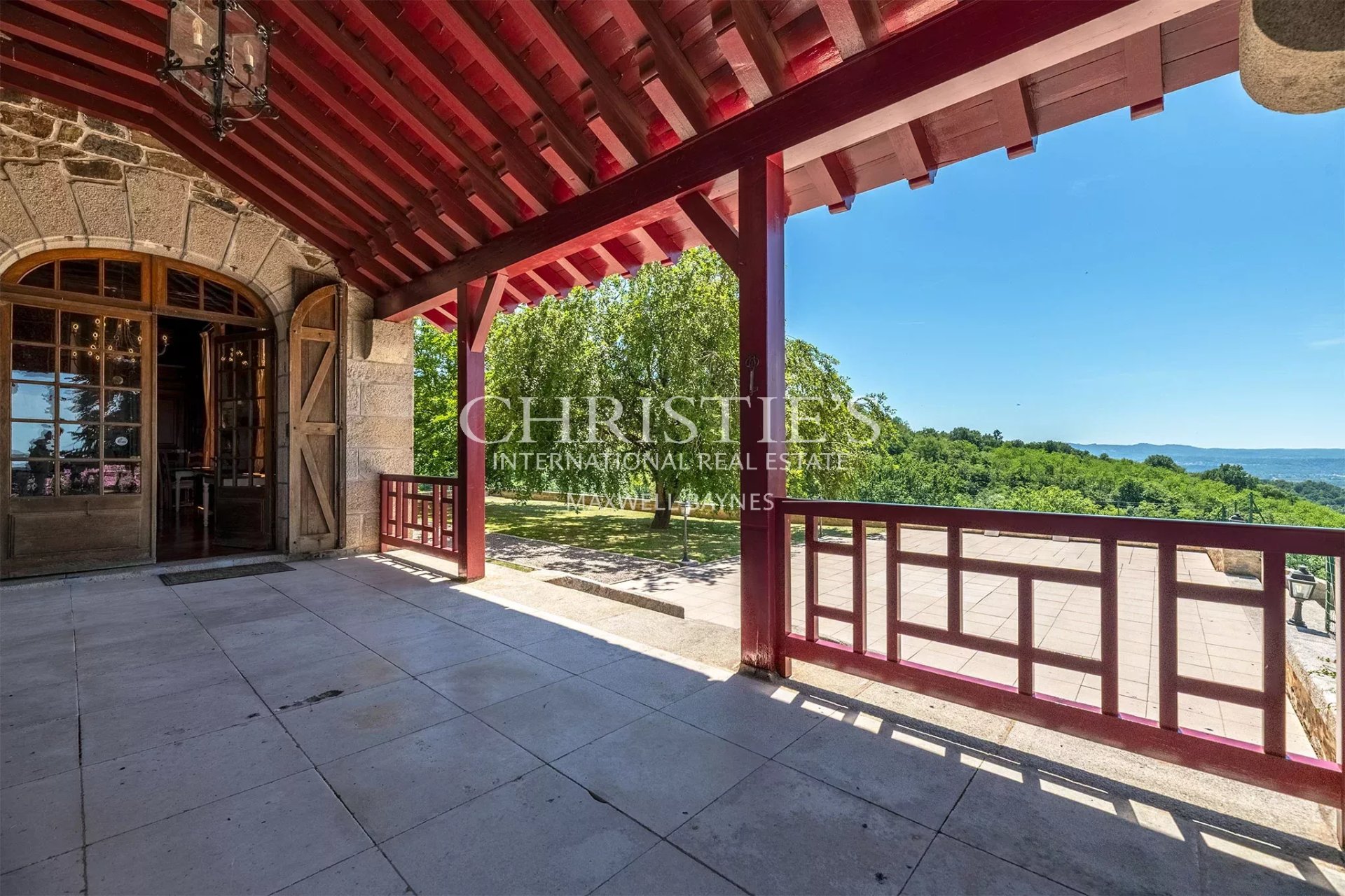 38 Bedroom Chateau's Image 27