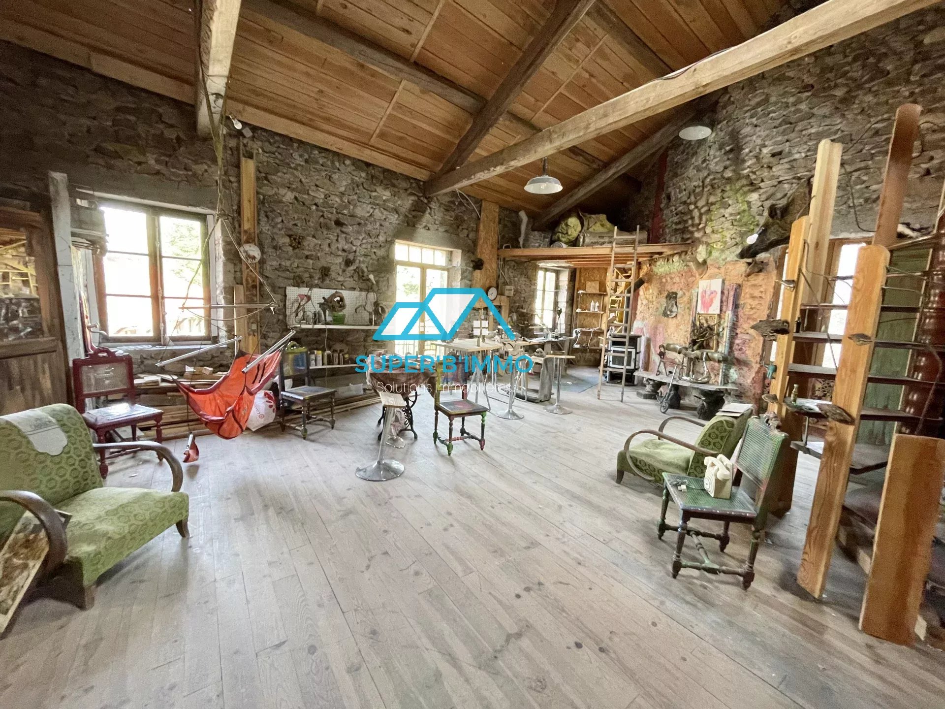 Agence immobilière de 