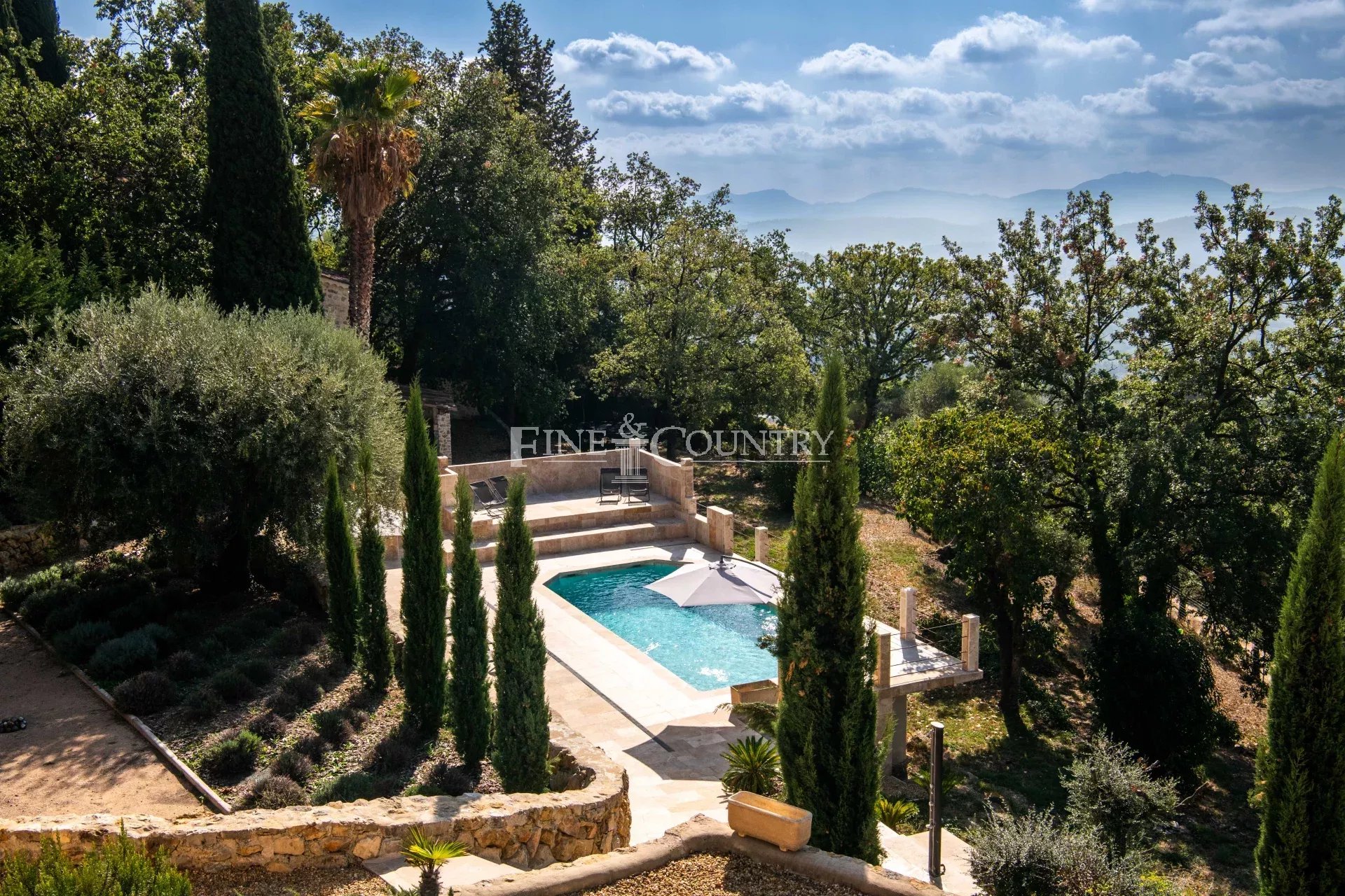 Photo of Architectural Stone Bastide for sale in Montauroux village