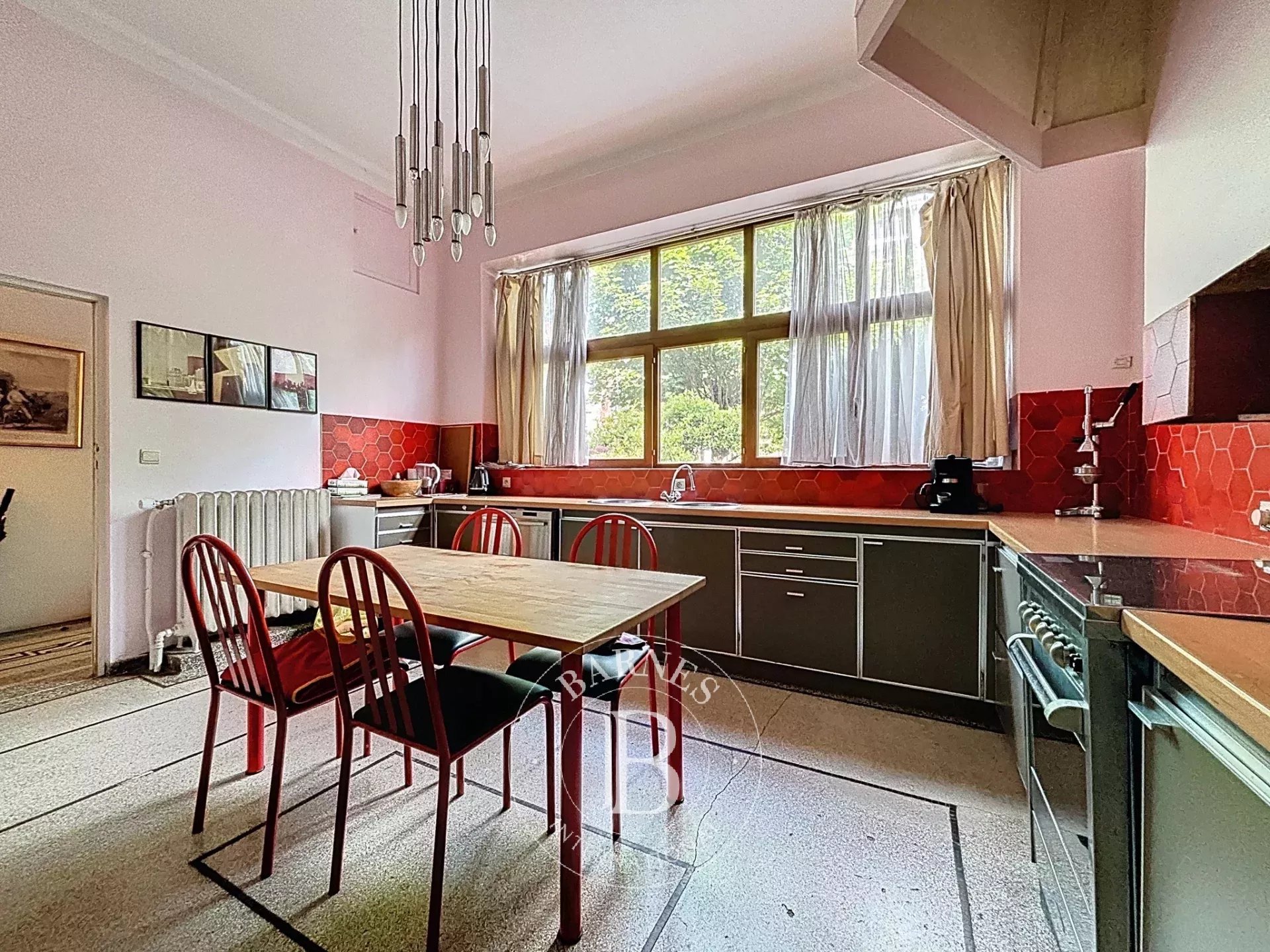 Woluwe-Saint-Pierre - Montgomery - Art deco house- 5 Bedrooms - South garden