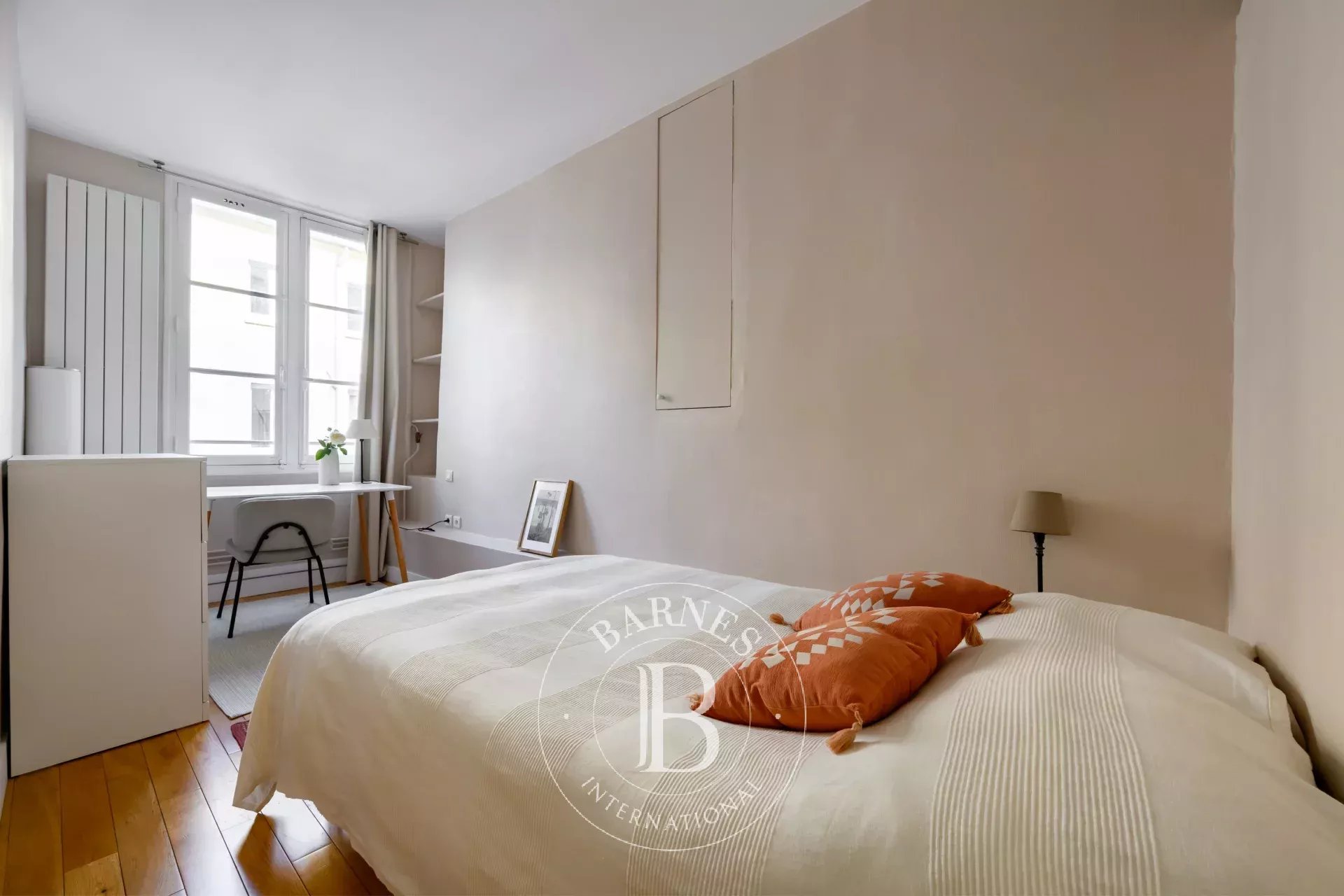 Daire Paris 2ème - picture 15