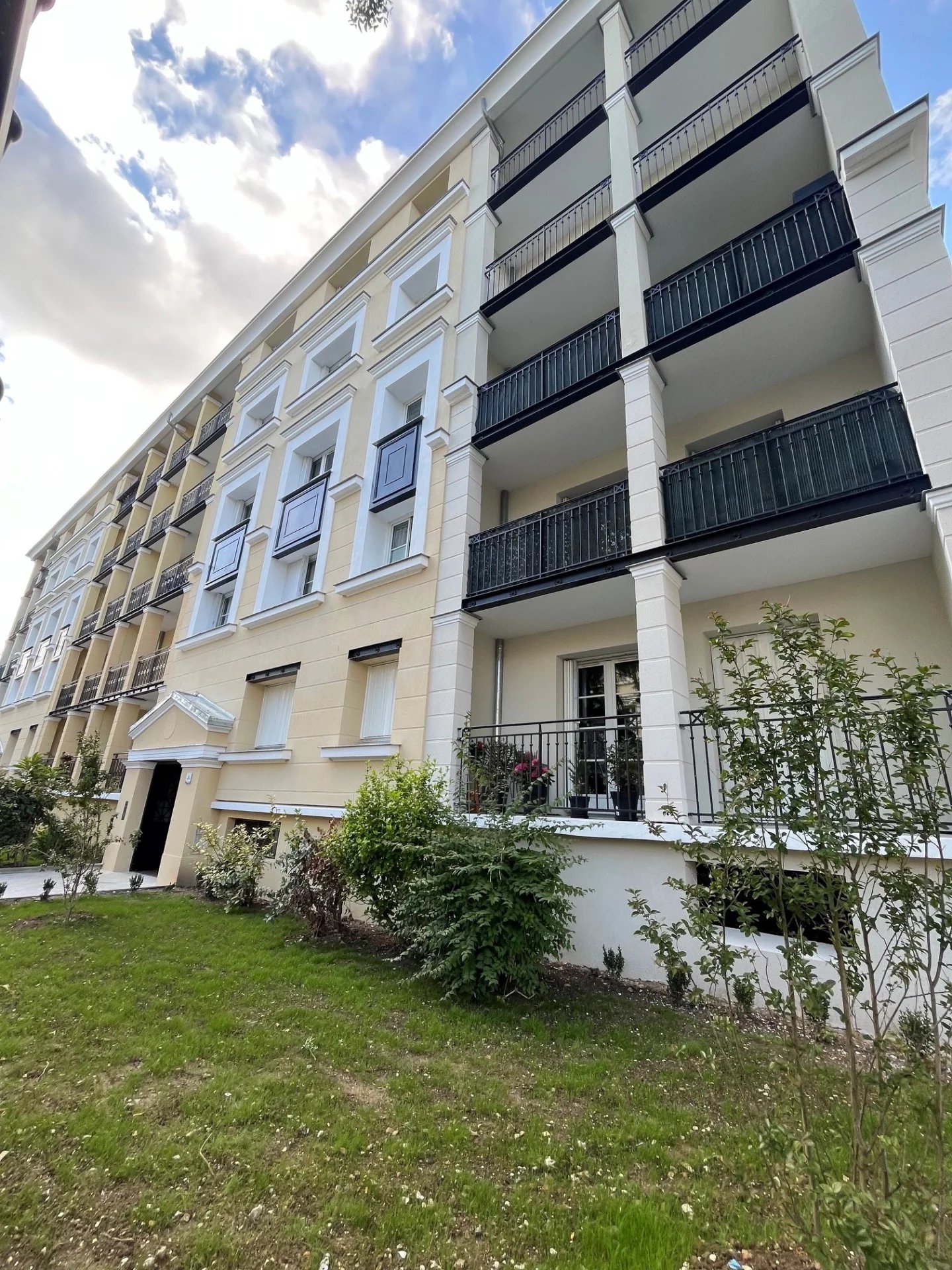 VENTE APPARTEMENT T4 _ CLAMART