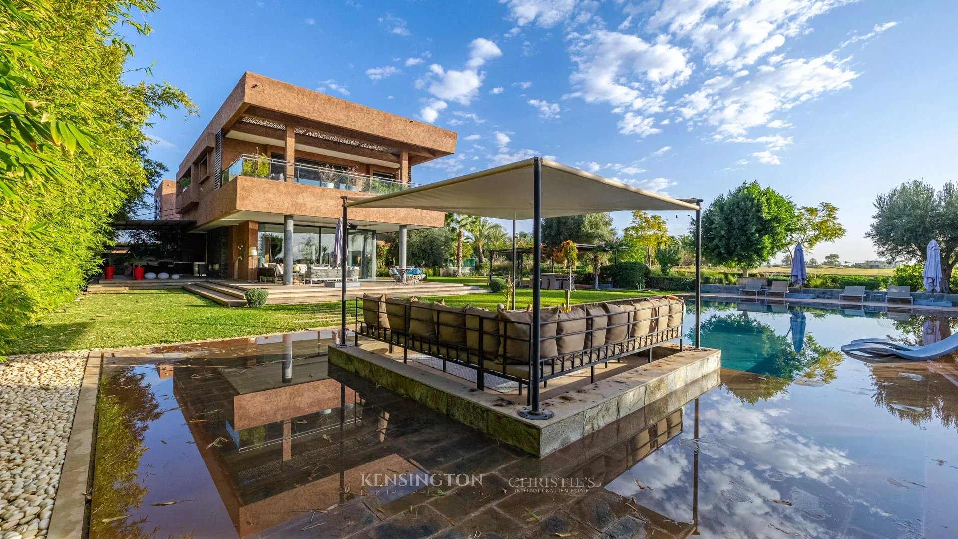 5 Bedroom Villa/Townhouse's Image 18