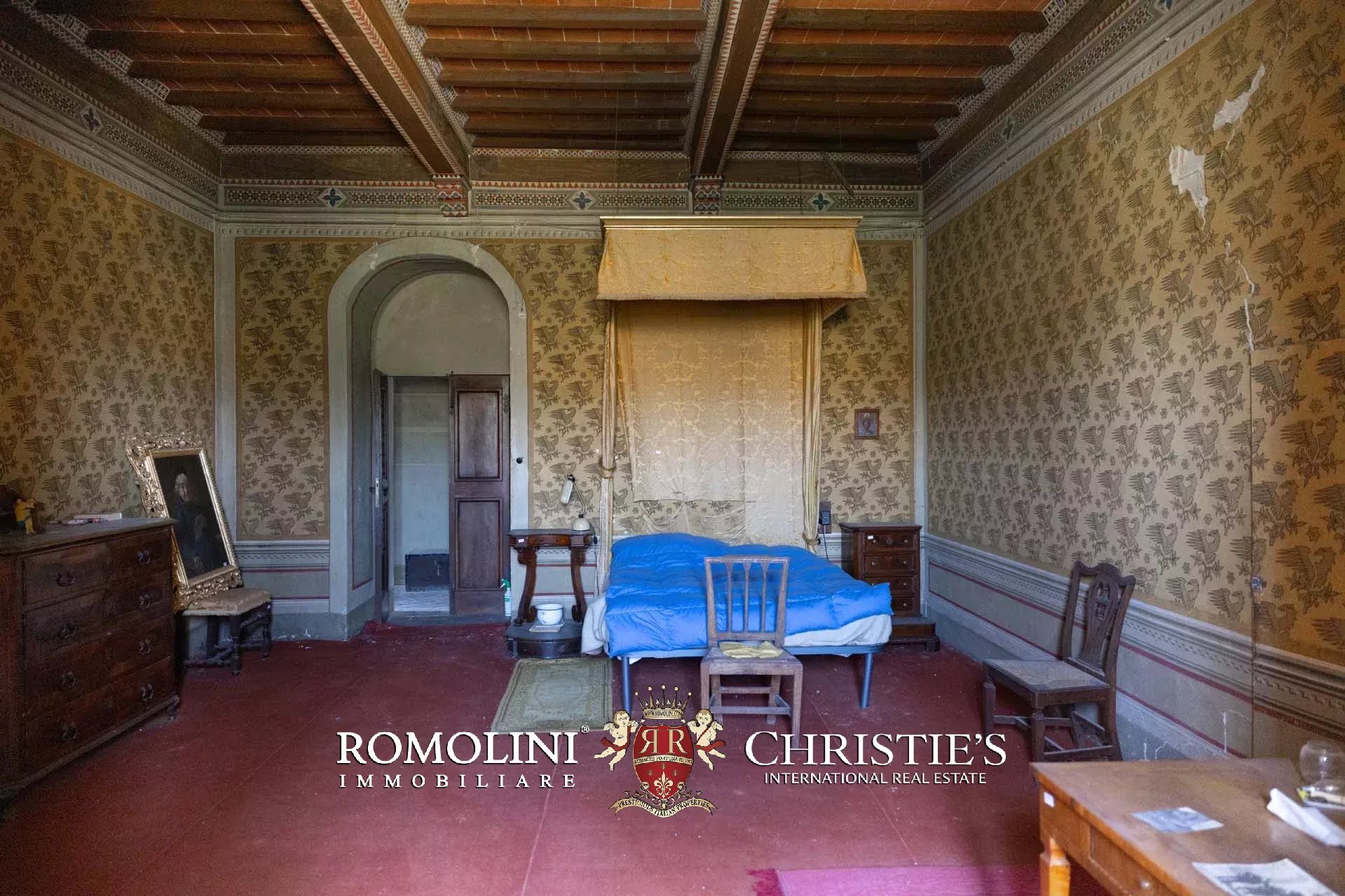 37 Bedroom Chateau's Image 53