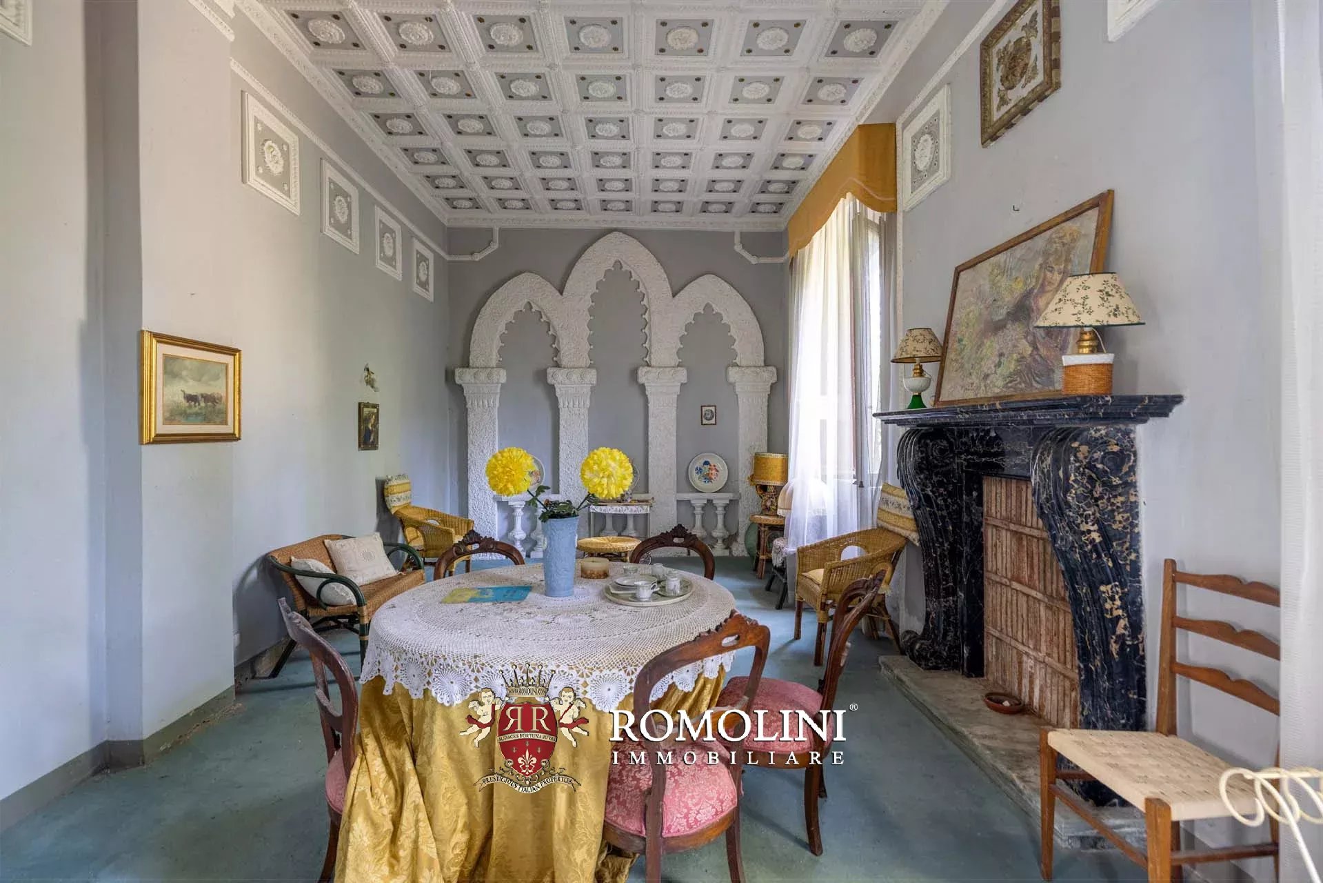 6 Bedroom Chateau's Image 19